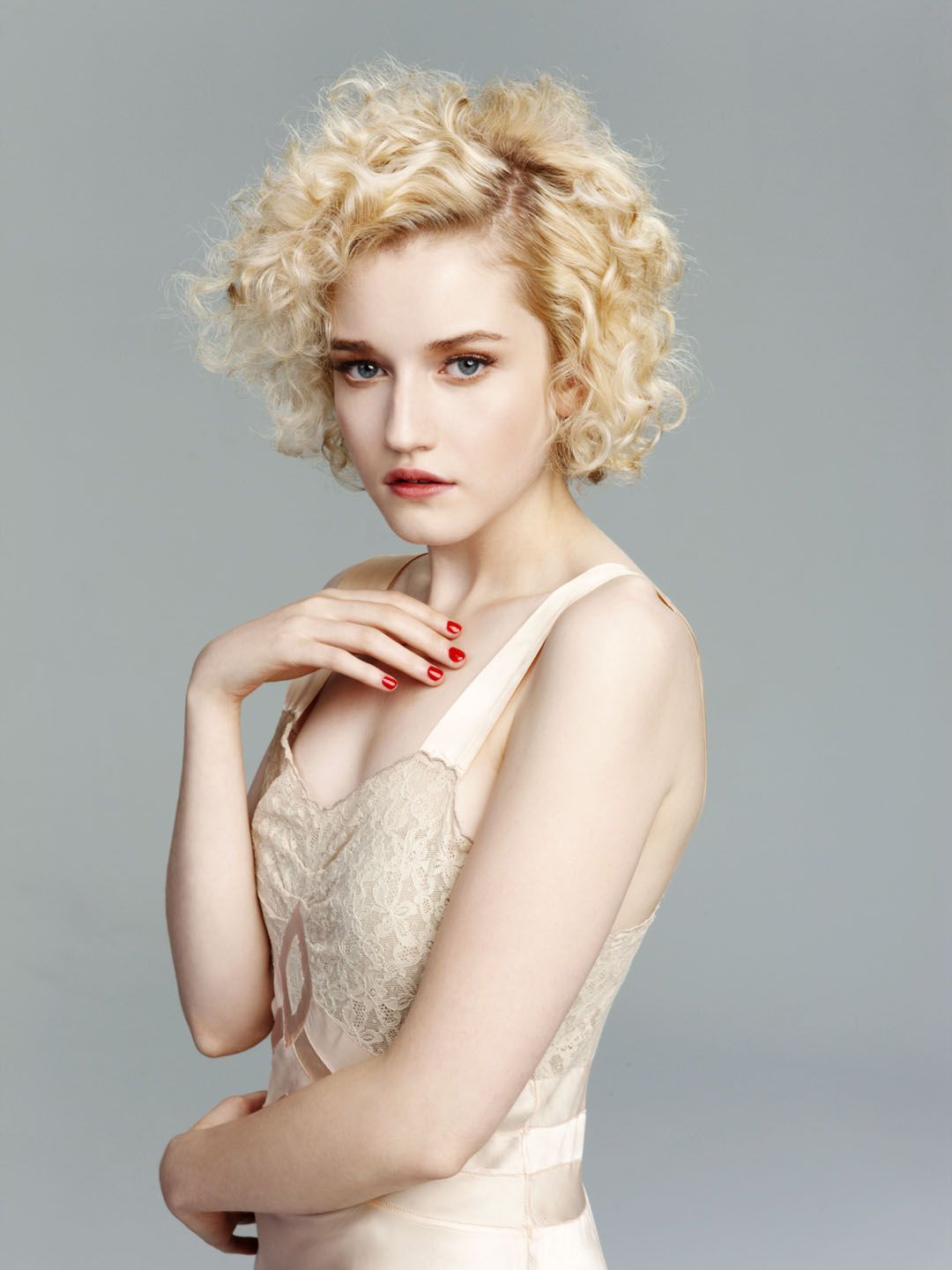 Julia Garner