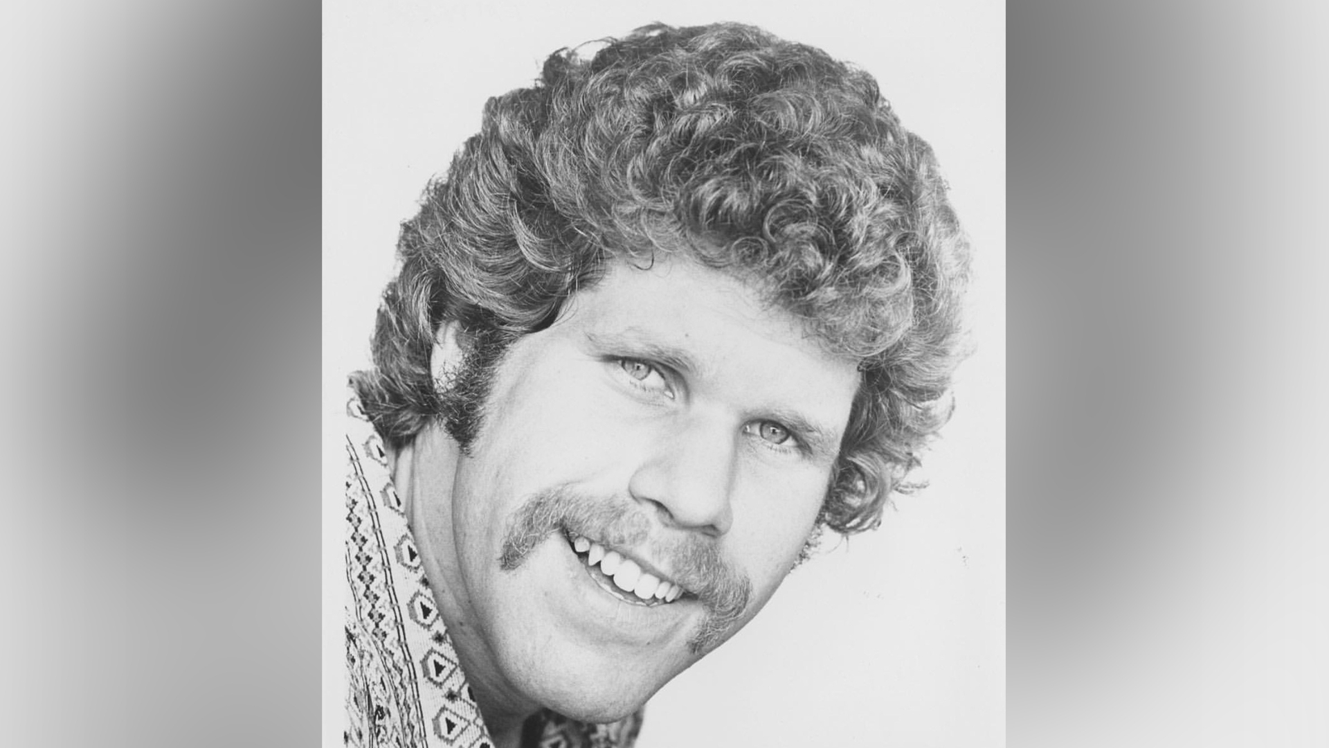 Il giovane Ron Perlman