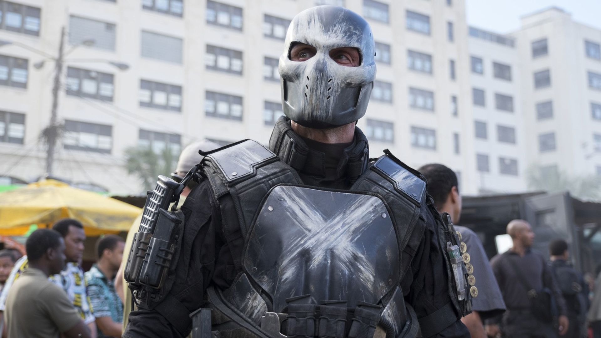 Frank Grillo nel film "Captain America: Civil War"