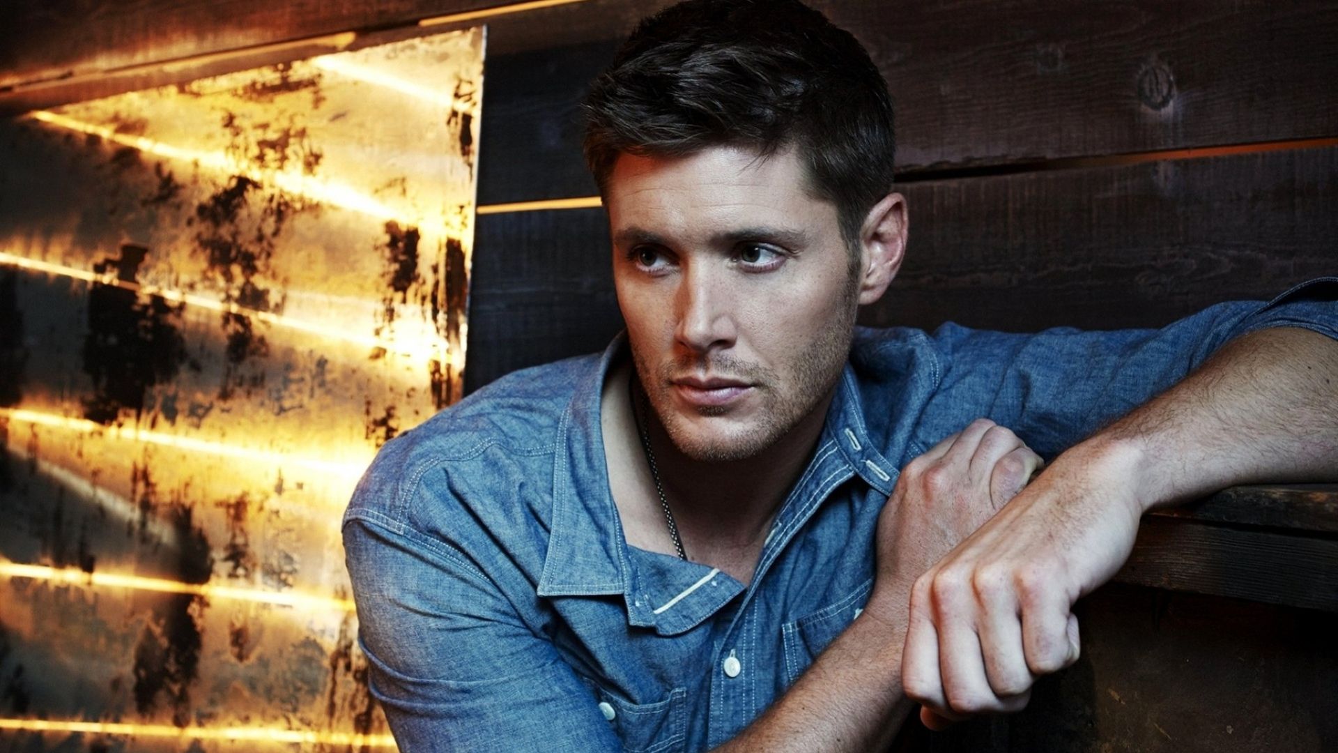 Attore Jensen Ackles – Uomo dei Pesci
