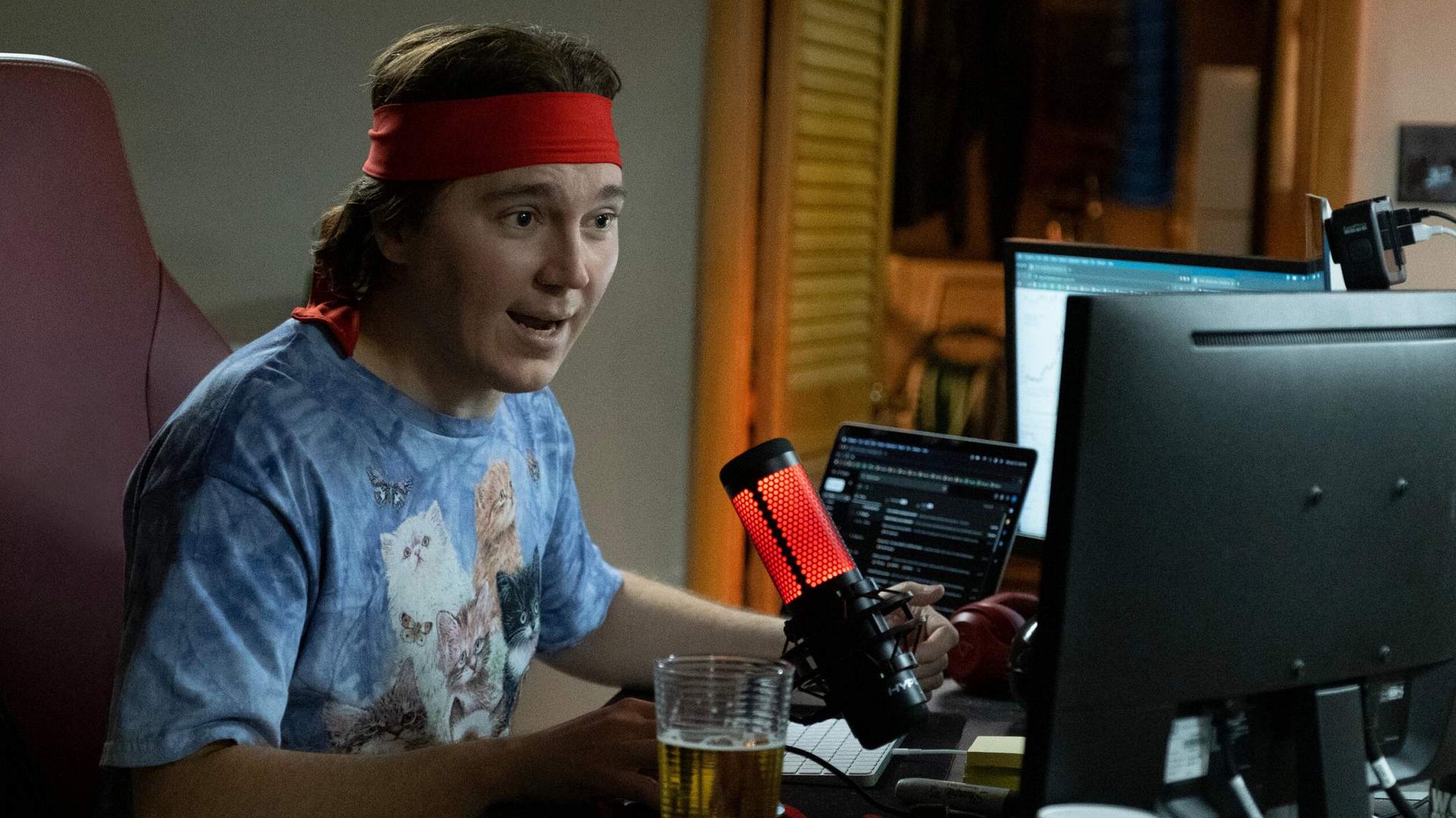 Paul Dano in 'Bad Money'