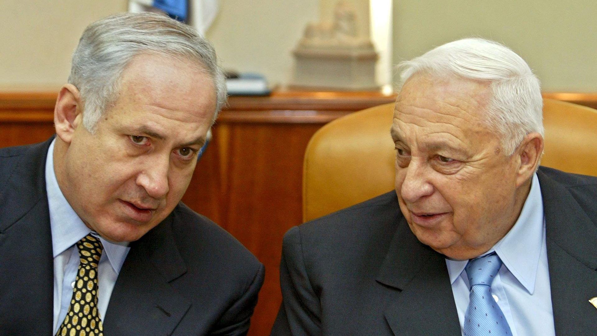 Benjamin Netanyahu e Ariel Sharon