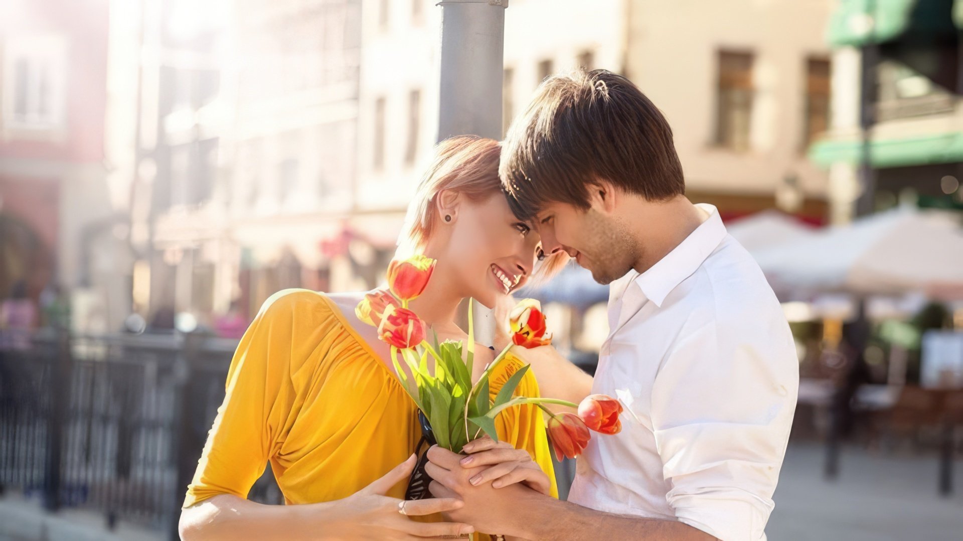 Non puoi conquistare il suo cuore senza corteggiamenti, fiori e visite a luoghi culturali
