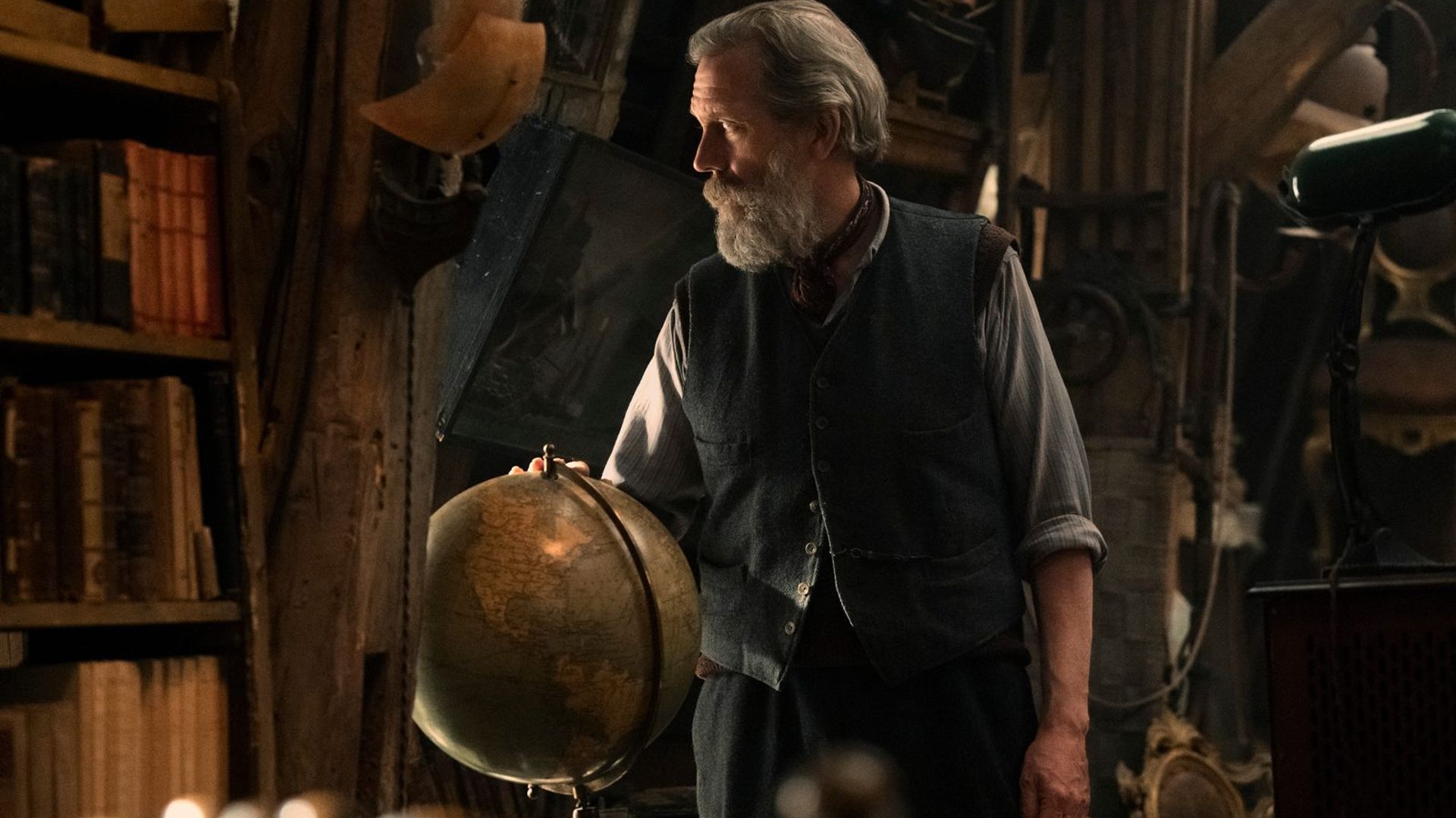 Una scena dalla mini-serie 'All the Light We Cannot See'