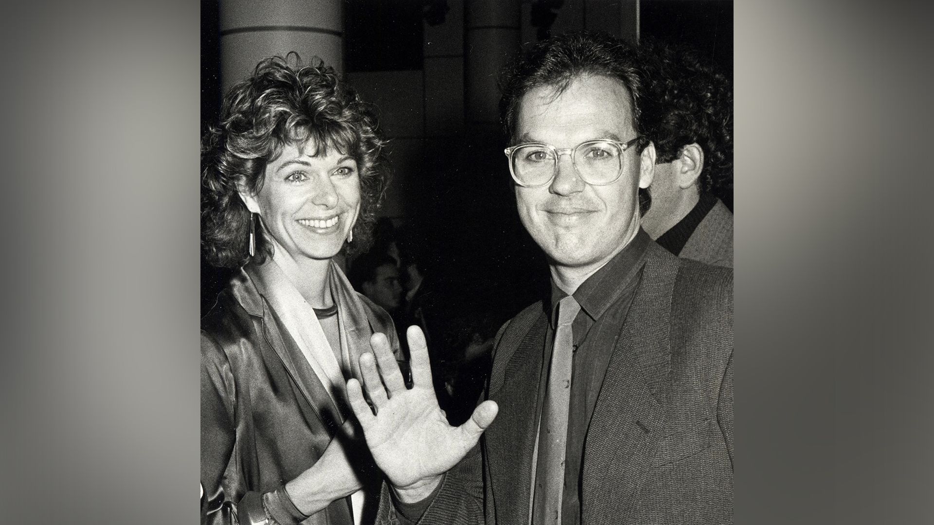 Michael Keaton e Caroline McWilliams