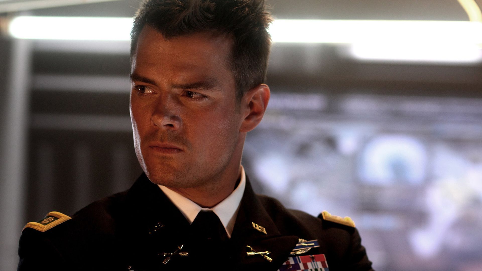 Josh Duhamel nel film "Transformers 3: Dark of the Moon"