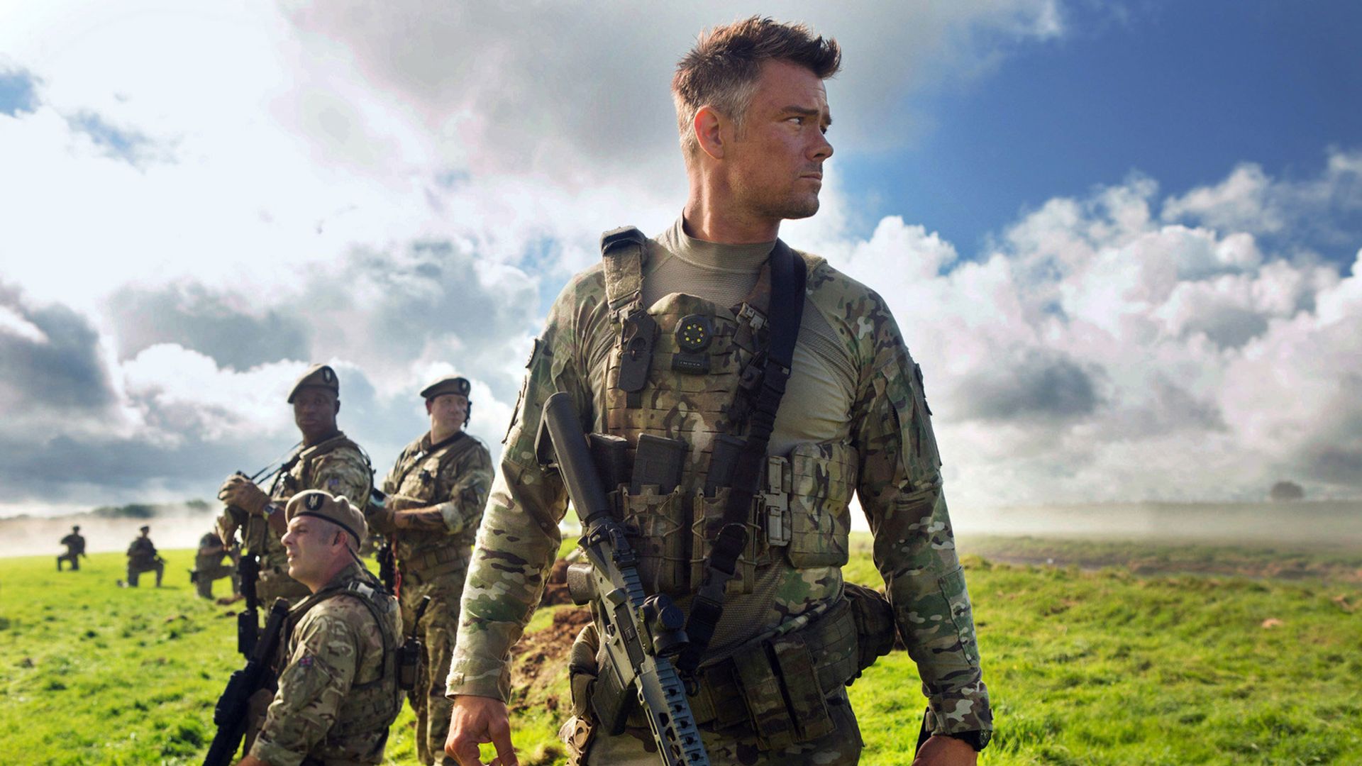 Josh Duhamel nel film "Transformers: The Last Knight".