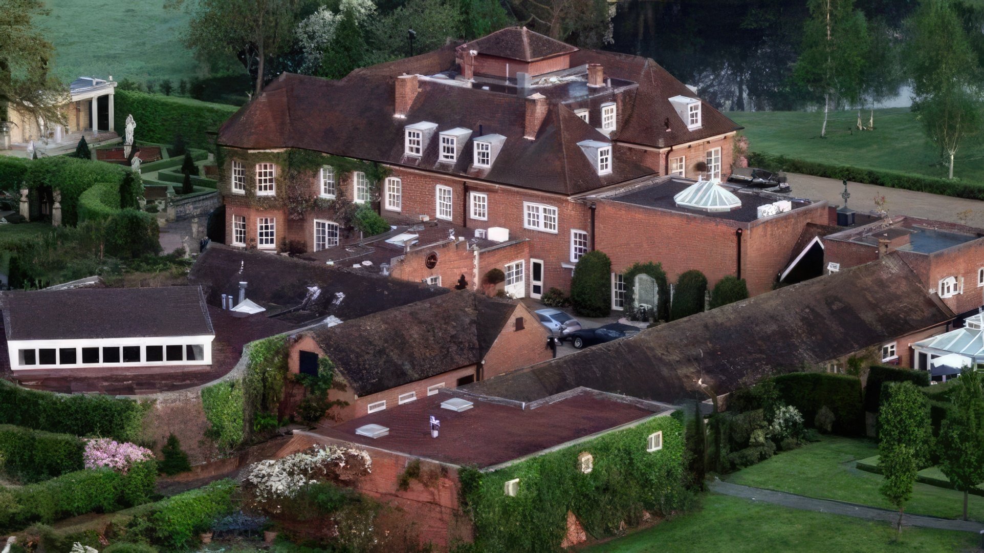 La residenza di Elton John a Windsor