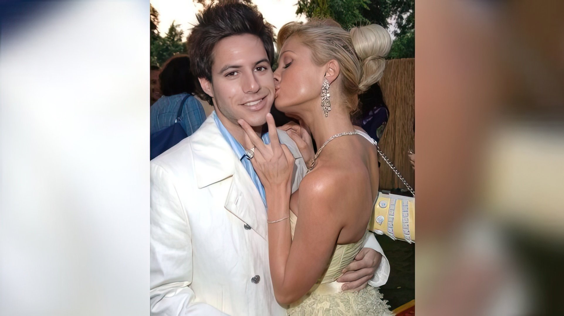 Paris Hilton e Paris Latsis