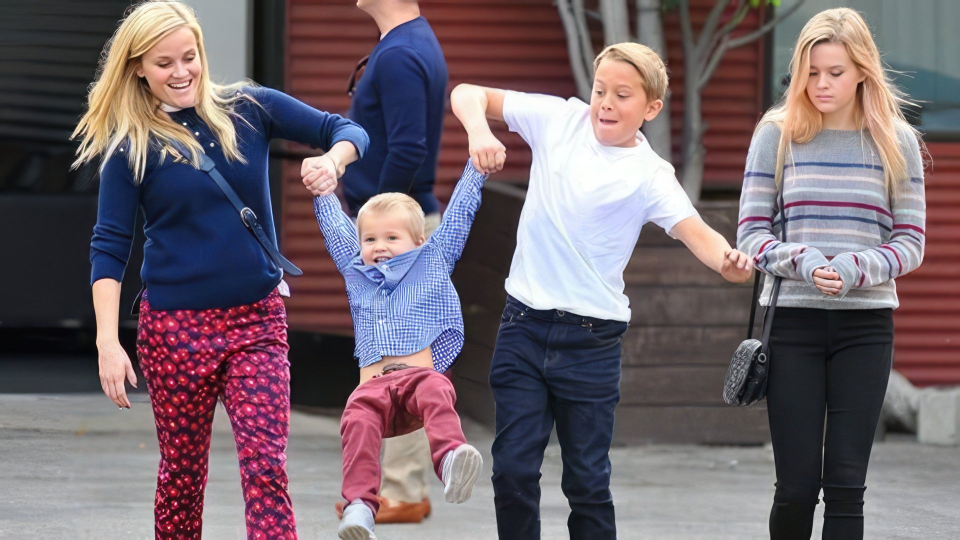 Reese Witherspoon con i suoi figli