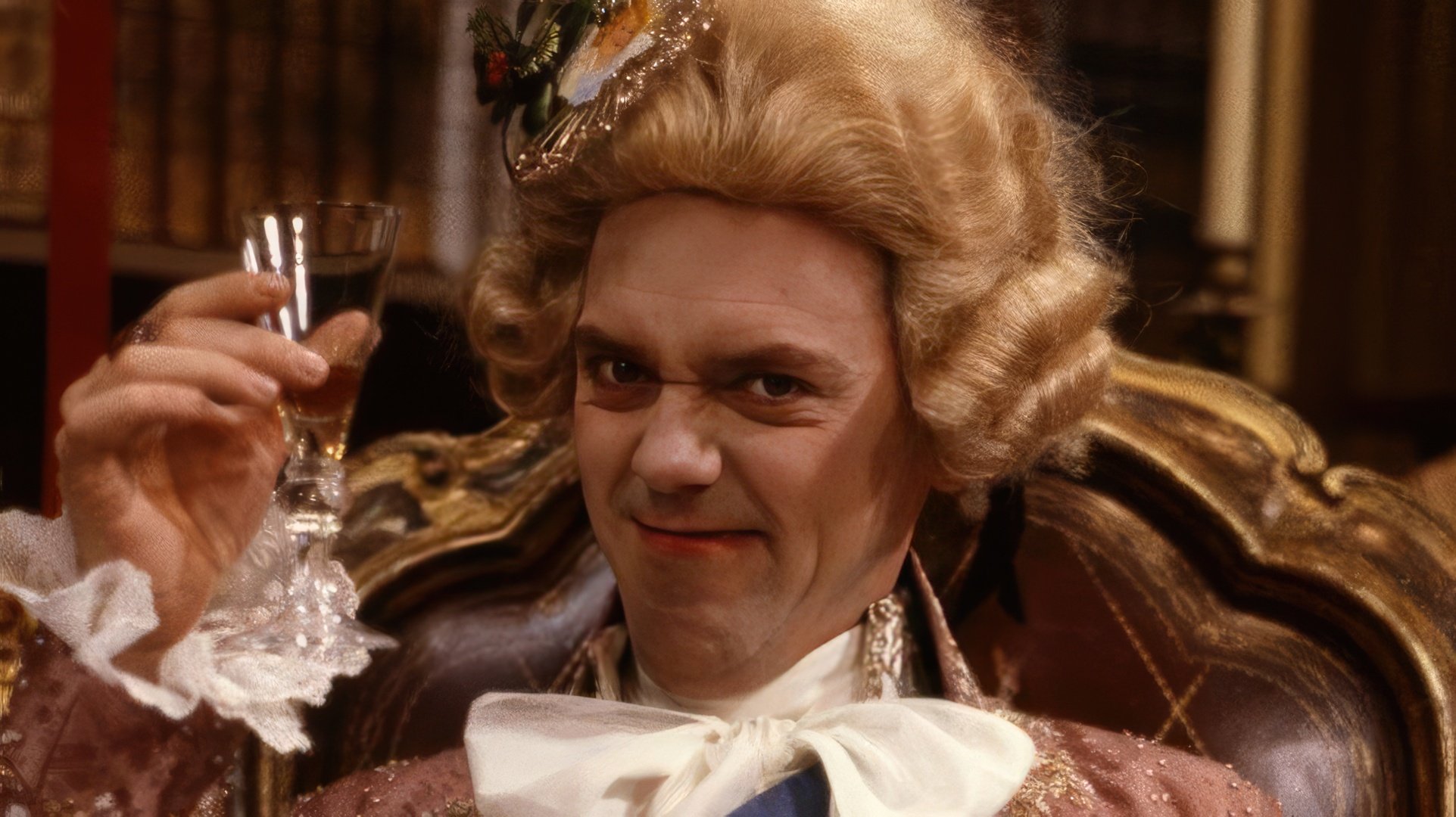 Hugh Laurie nella serie TV 'Blackadder'