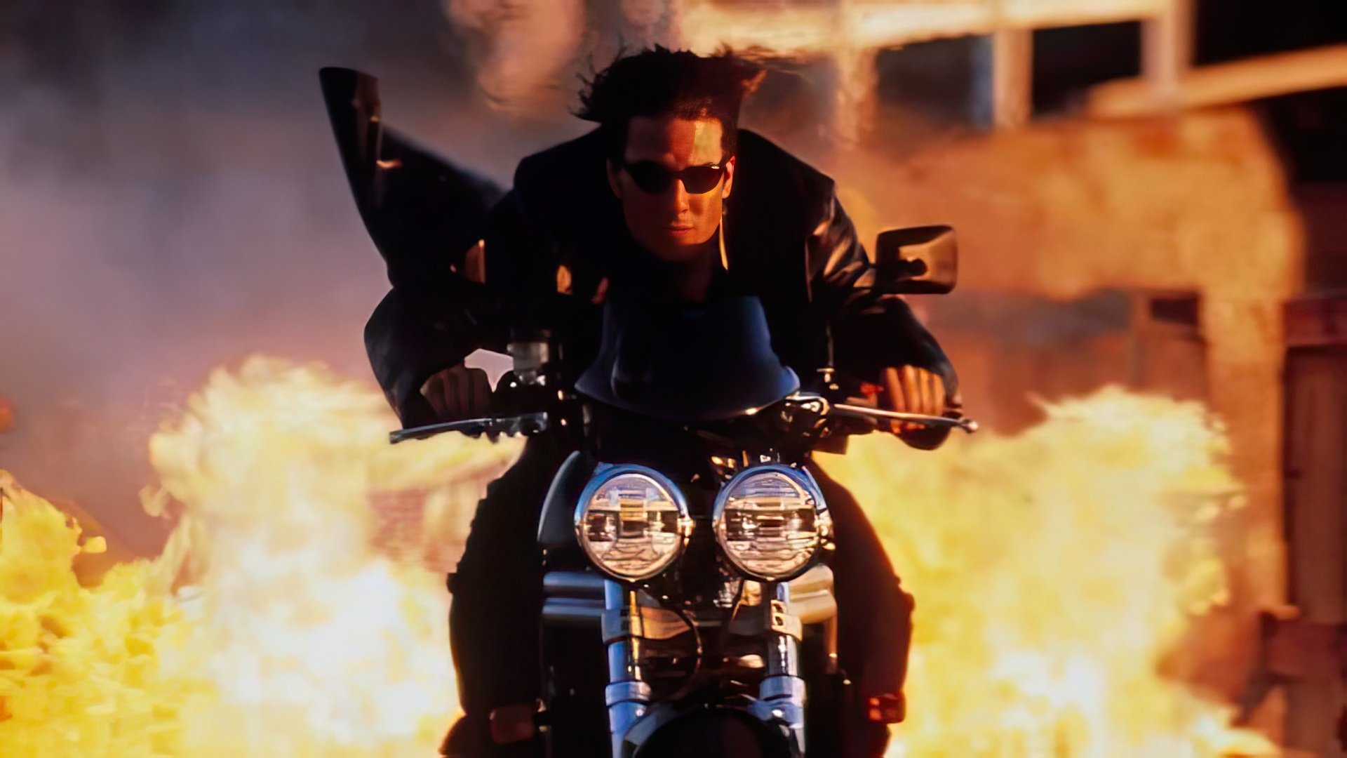 Tom Cruise ha eseguito personalmente tutte le acrobazie in moto