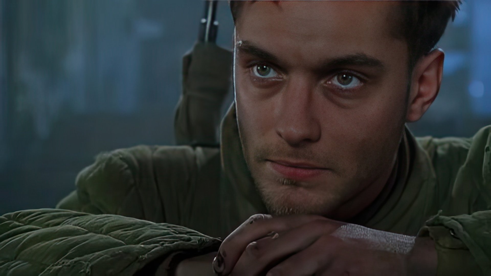 Jude Law nel film Enemy at the Gates