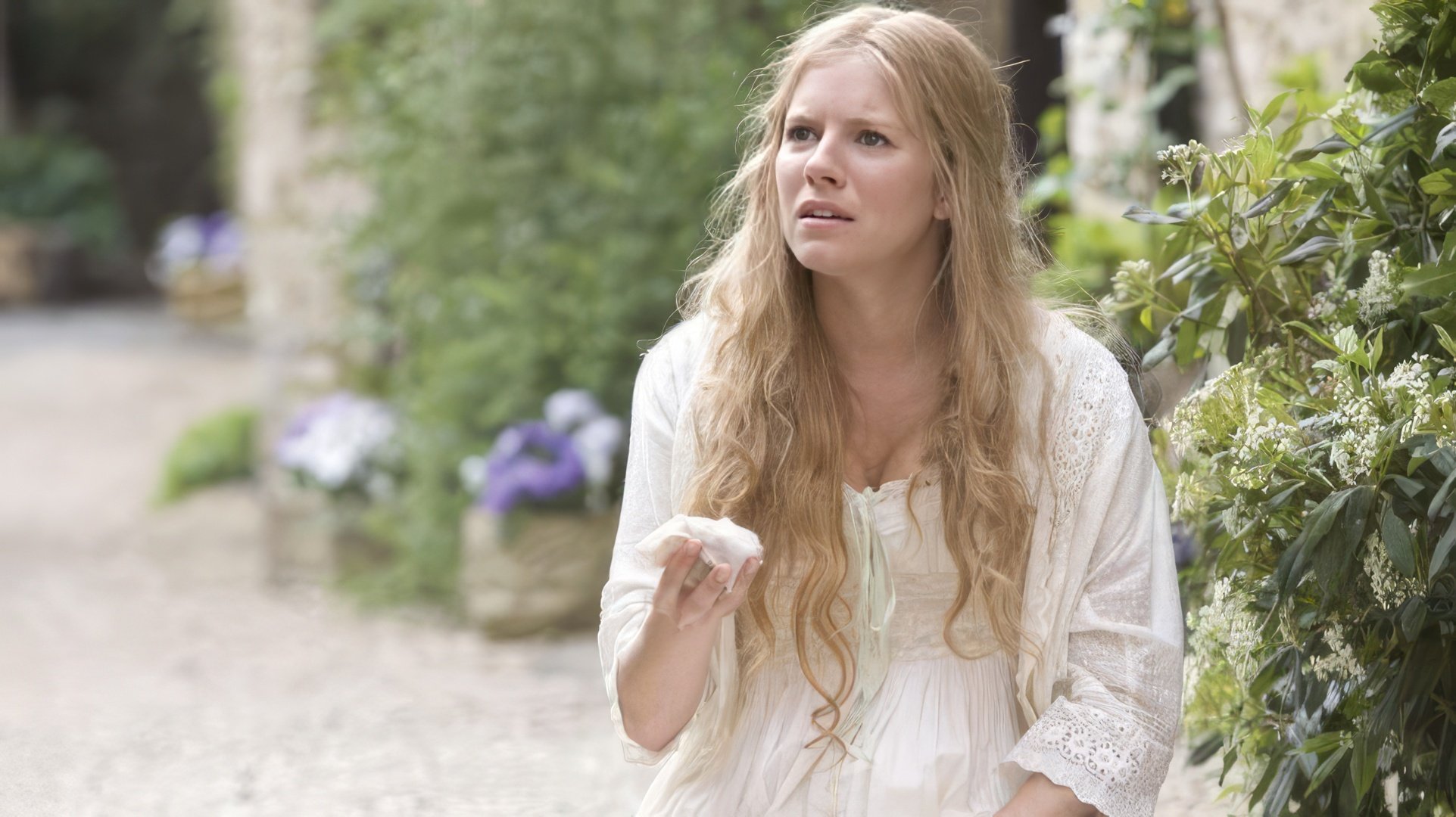 Sienna Miller in 'Stardust'