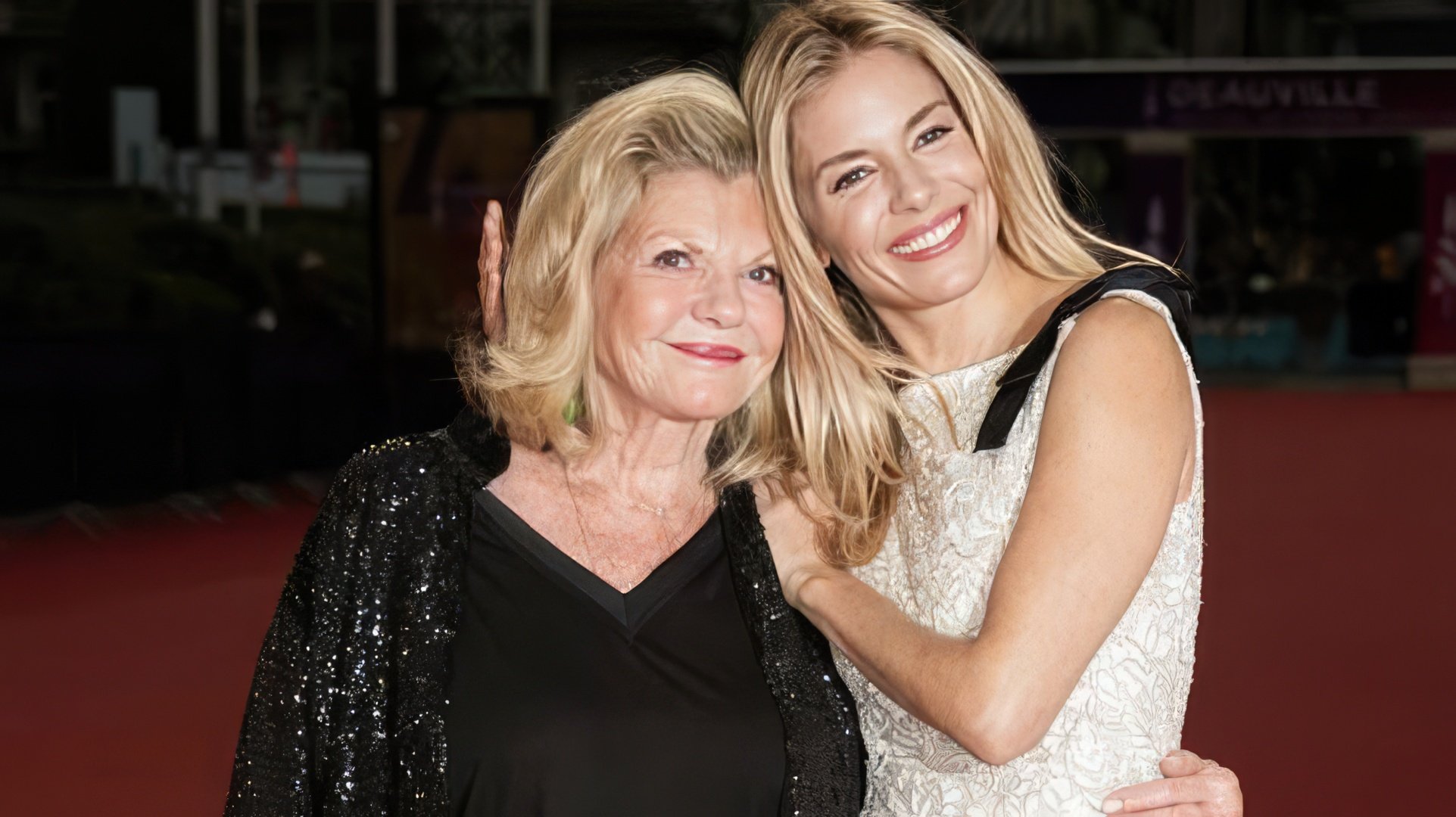 Sienna Miller e sua madre