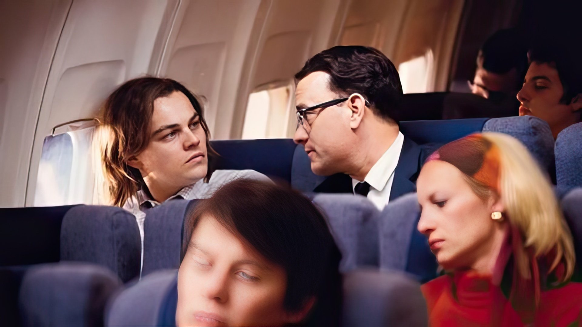 Tom Hanks e Leonardo DiCaprio in Catch Me If You Can