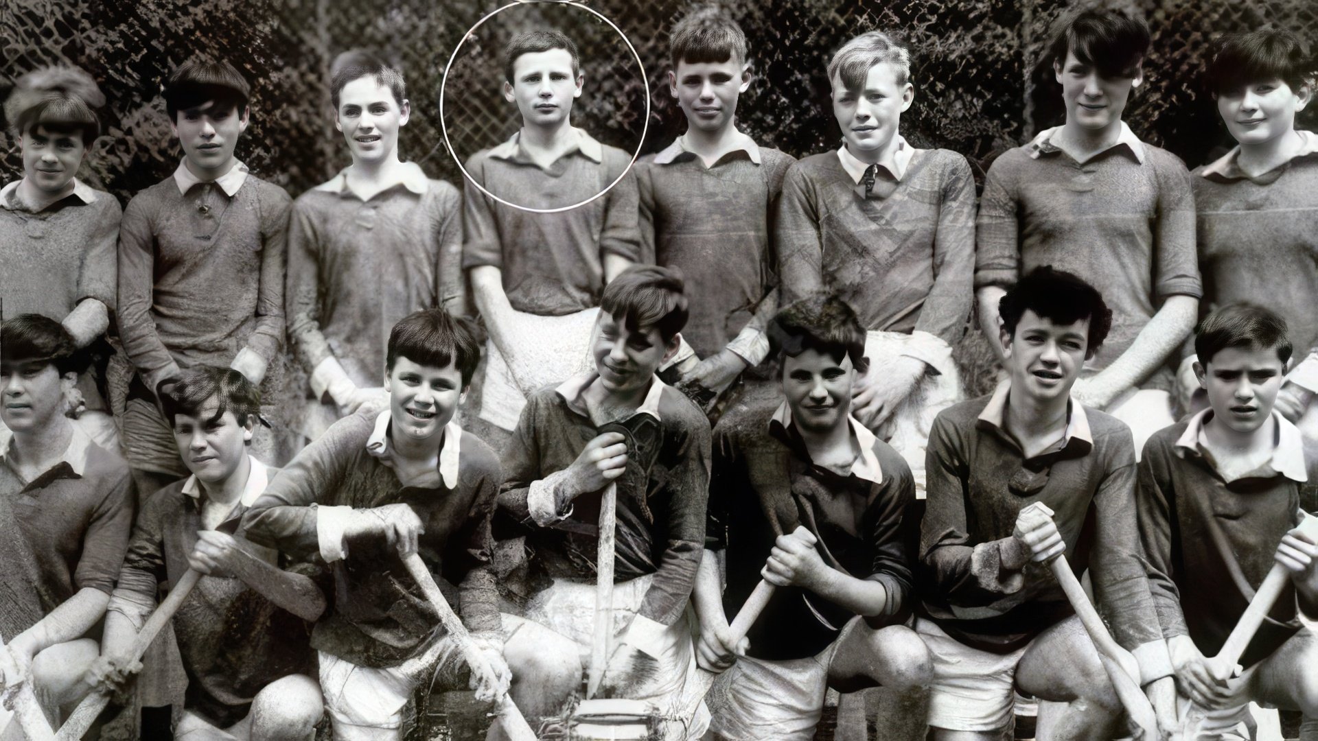 Liam Neeson durante gli anni scolastici