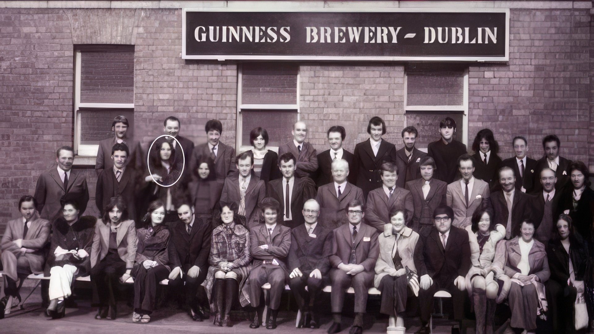 Liam Neeson lavorò come operatore alla birreria Guinness