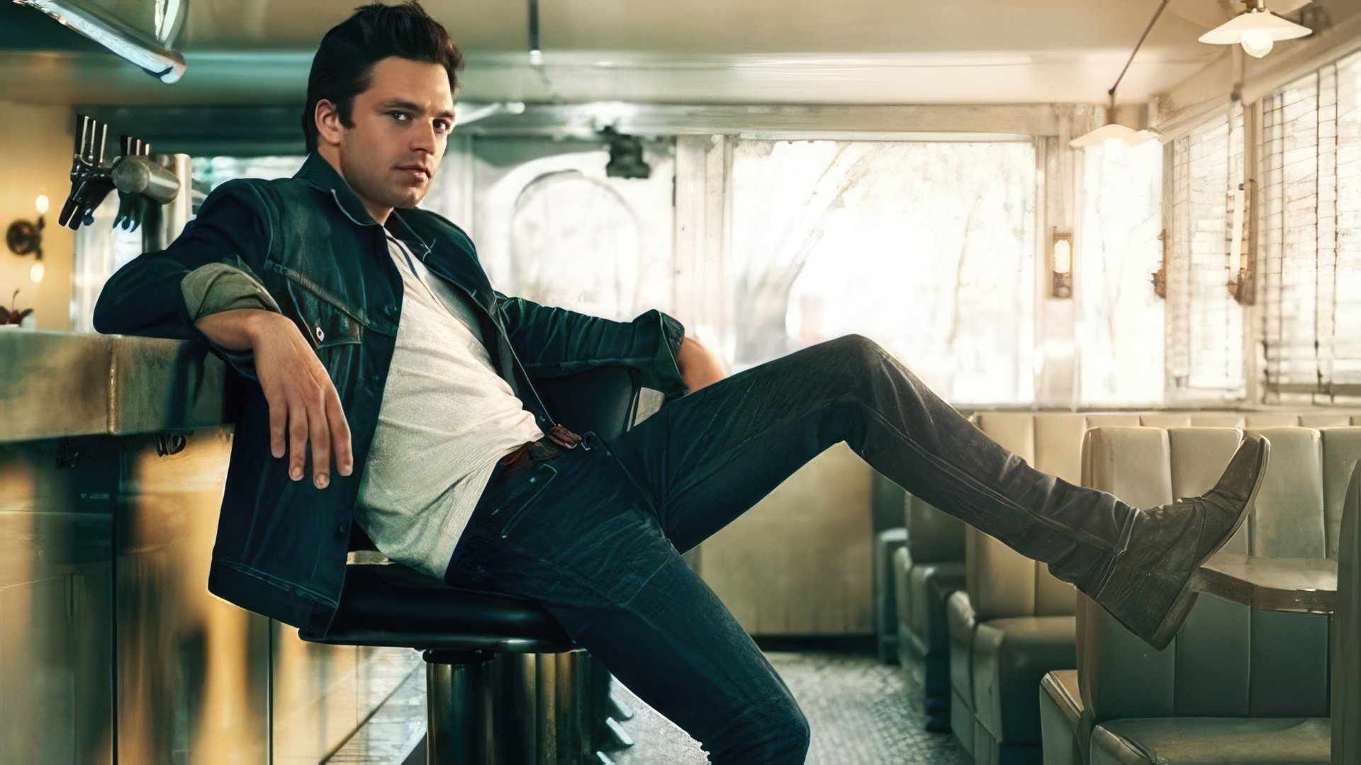 Sebastian Stan è alto 183 cm
