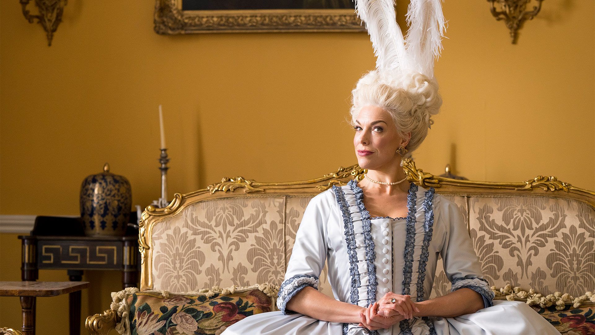 Hannah Waddingham nella serie Tom Jones