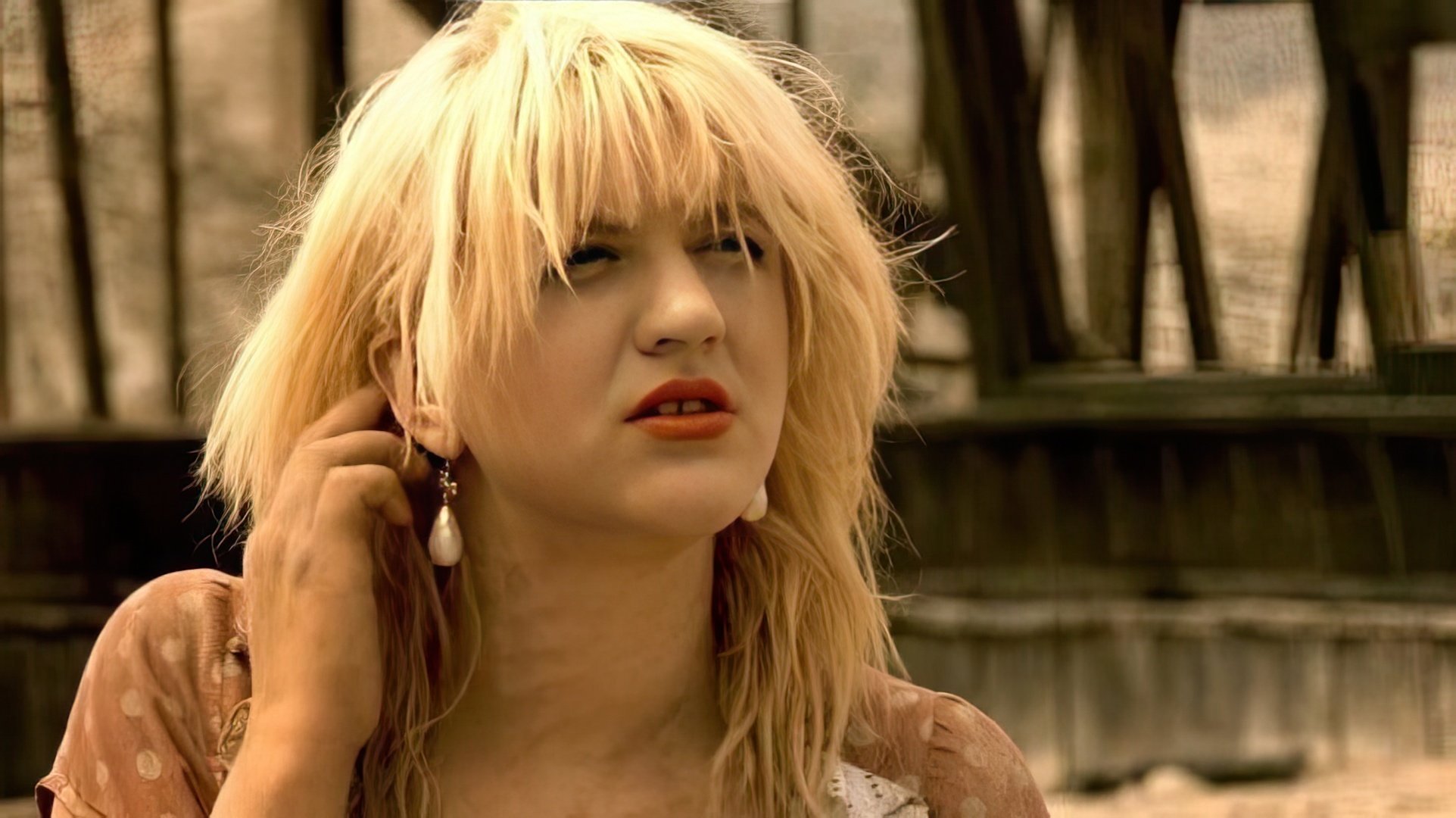 Una scena dal film 'Straight to Hell'