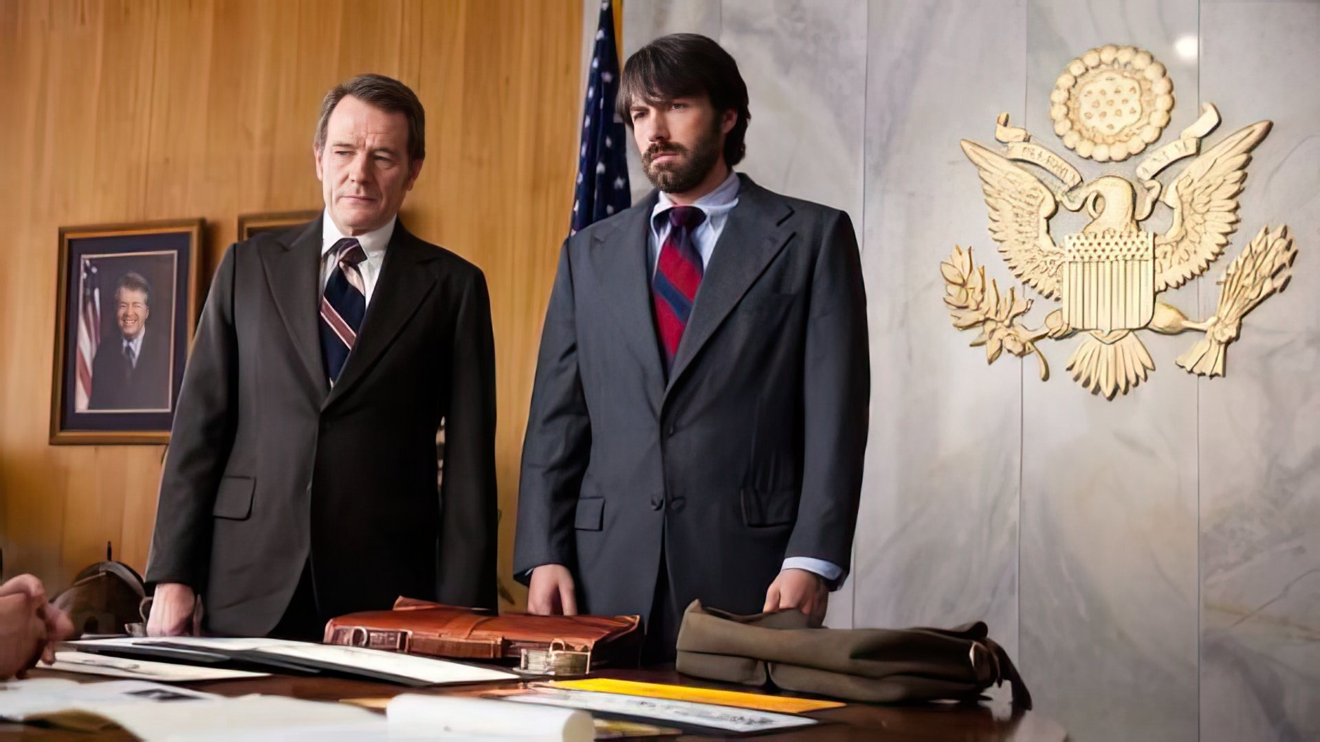 Affleck e Cranston sono diventati agenti della CIA