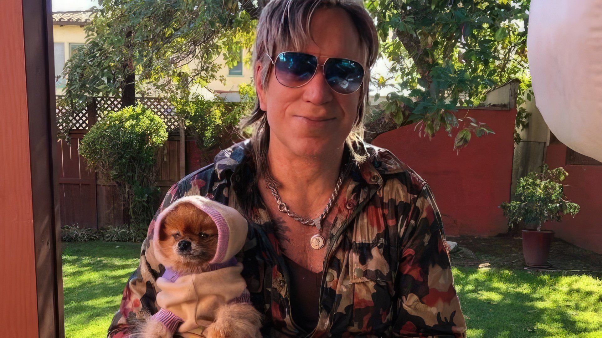 Mickey Rourke e il Suo Volpino