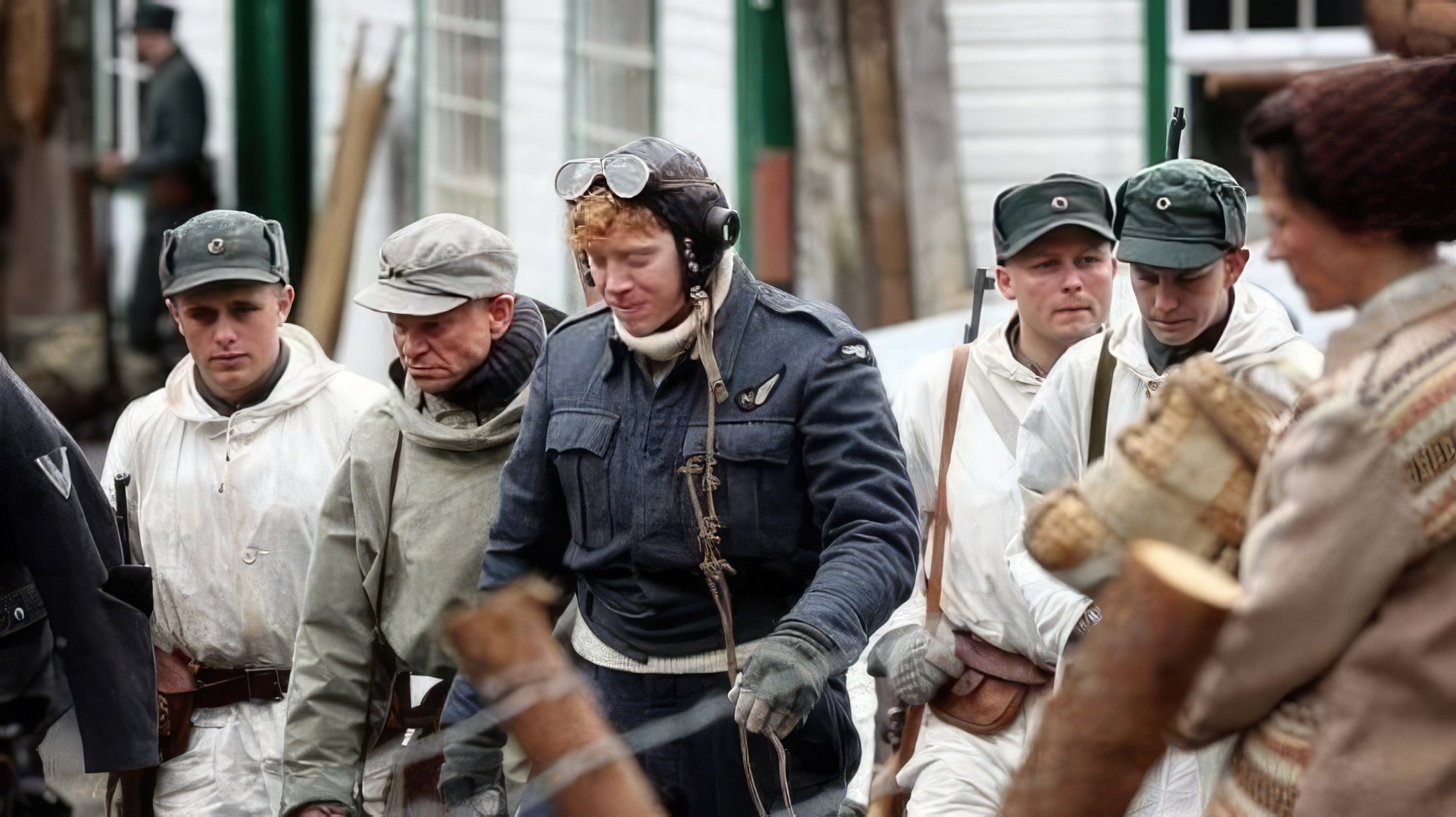 Sul set di 'Into the White'