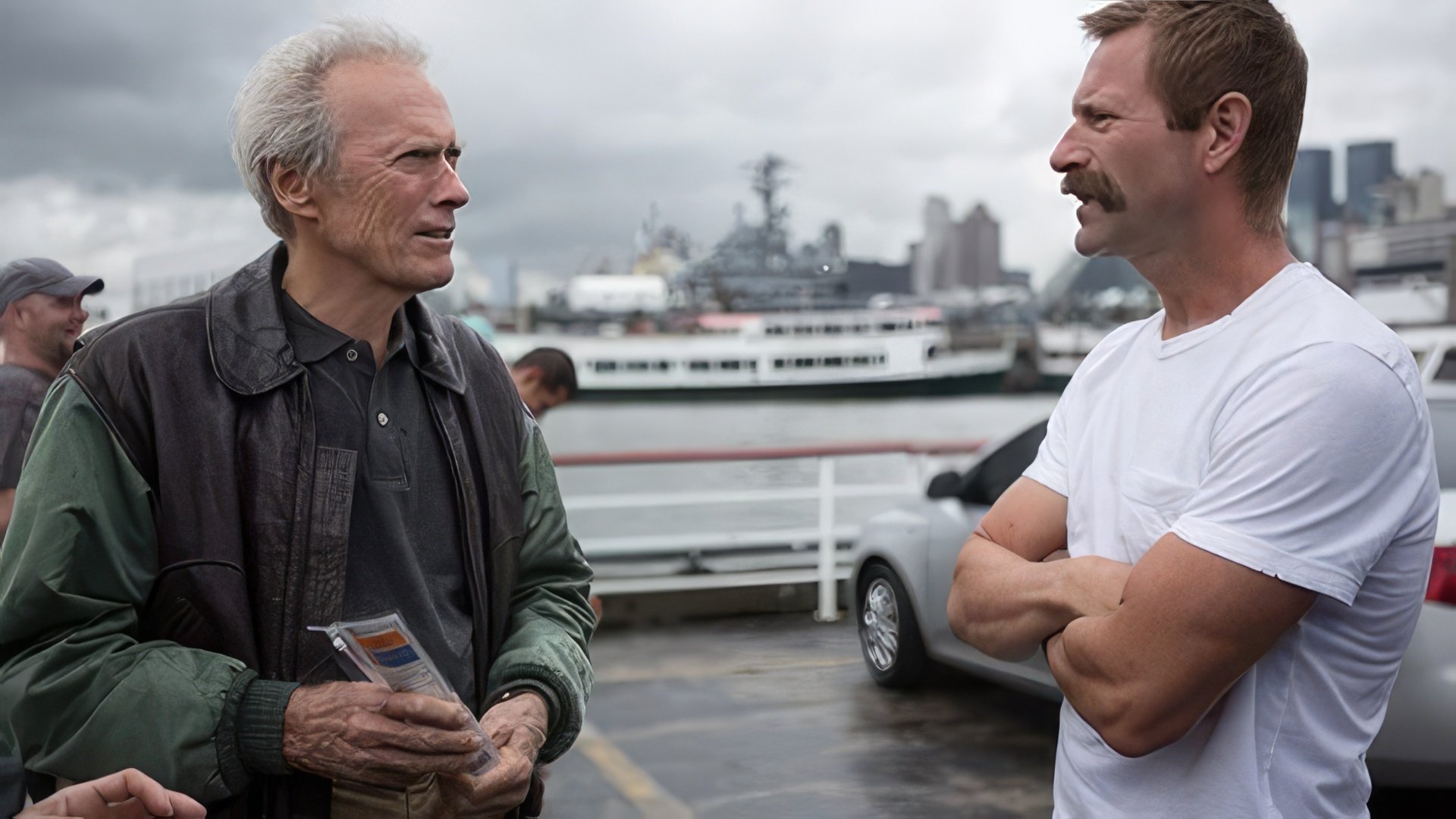 Clint Eastwood e Aaron Eckhart sul set di Sully