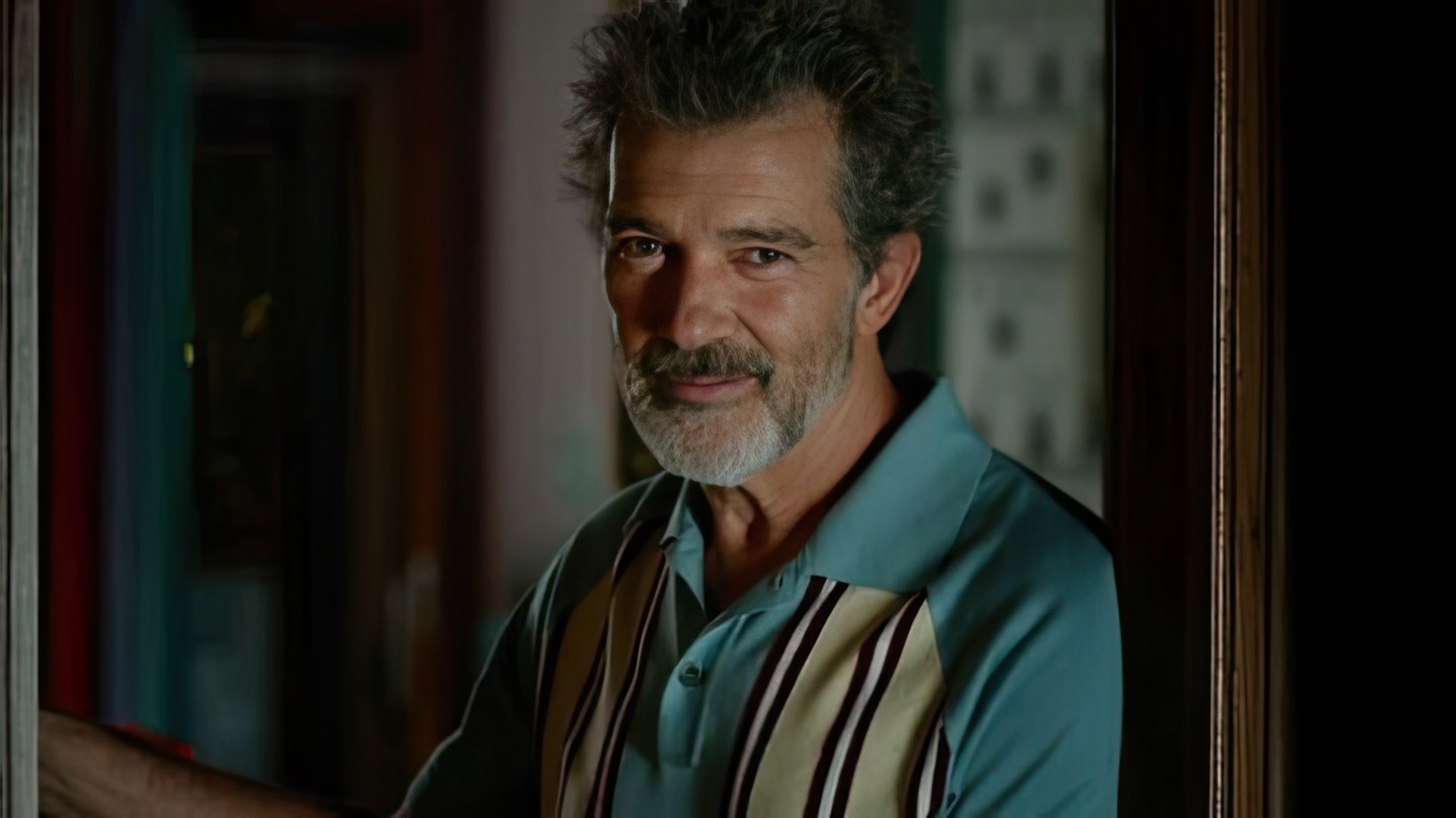 Una scena dal film "Pain and Glory" (2019)