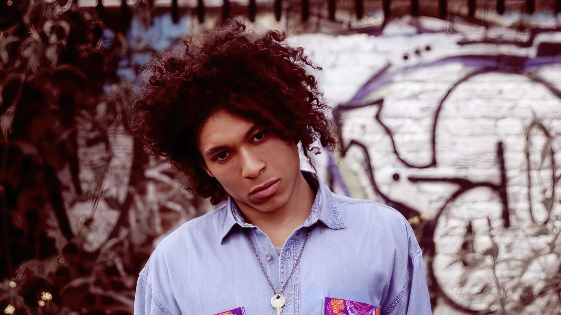 Si diceva che Adele avesse frequentato il cantante Slinky Sunbeam (nella foto)