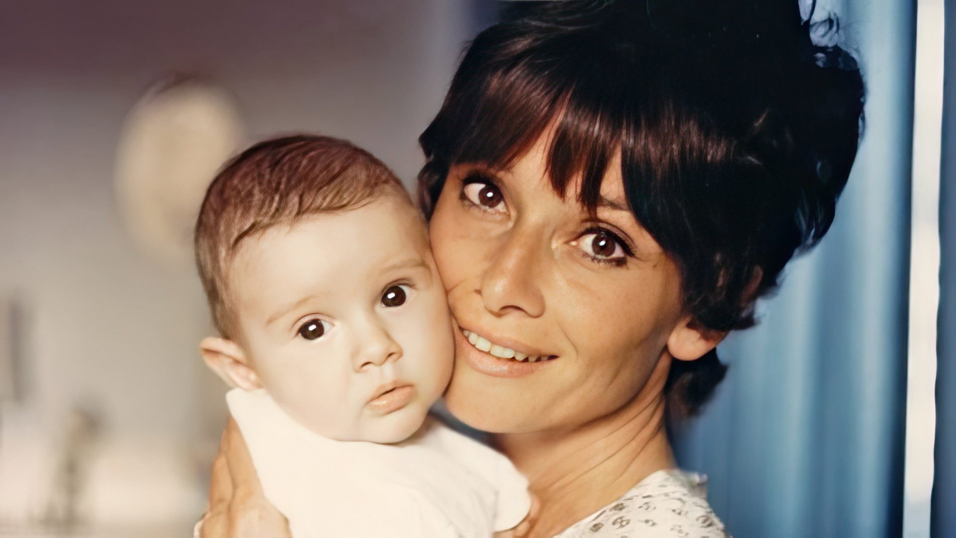 Audrey Hepburn con suo figlio