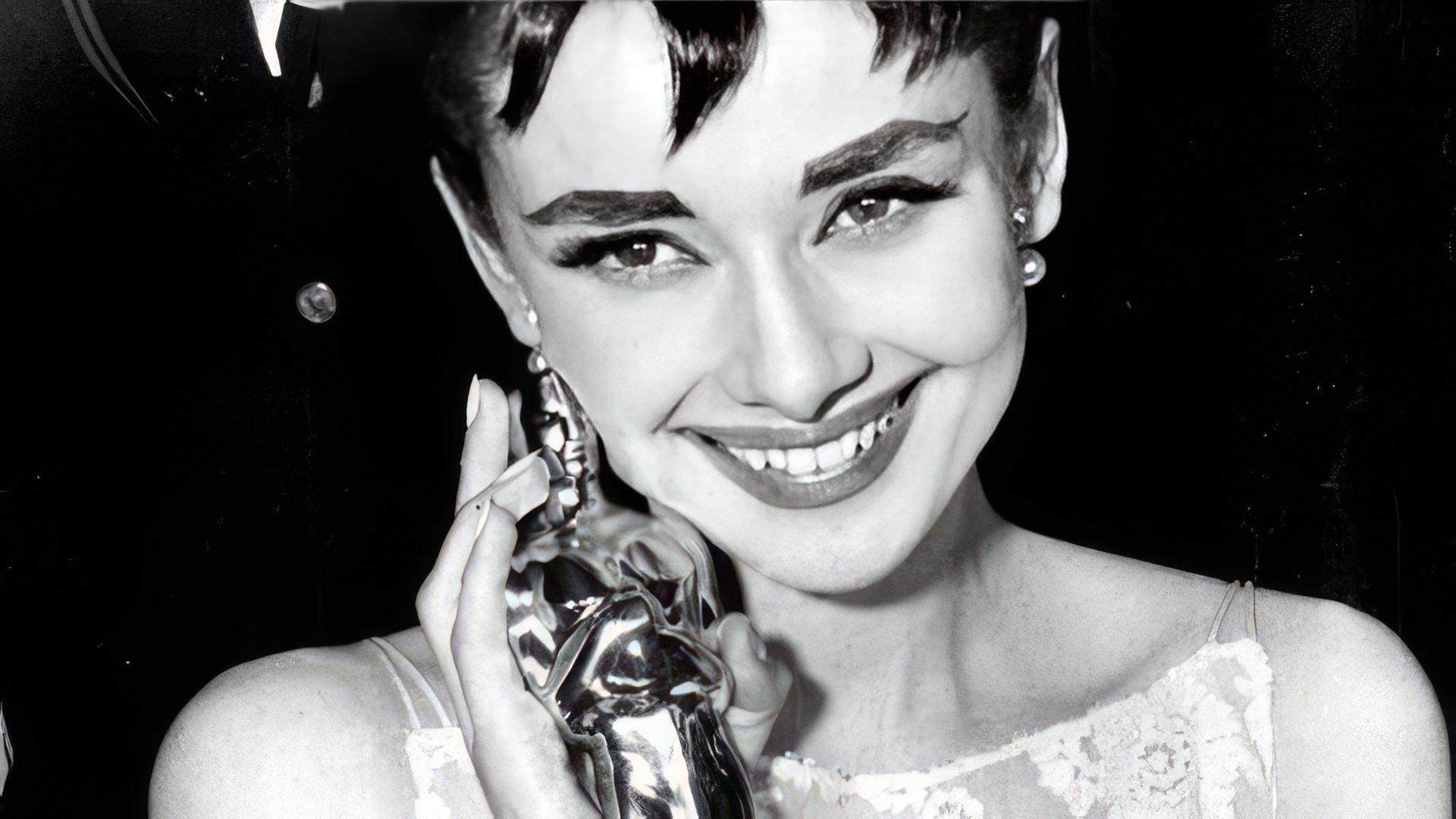 A 24 anni, Audrey Hepburn vinse un Oscar