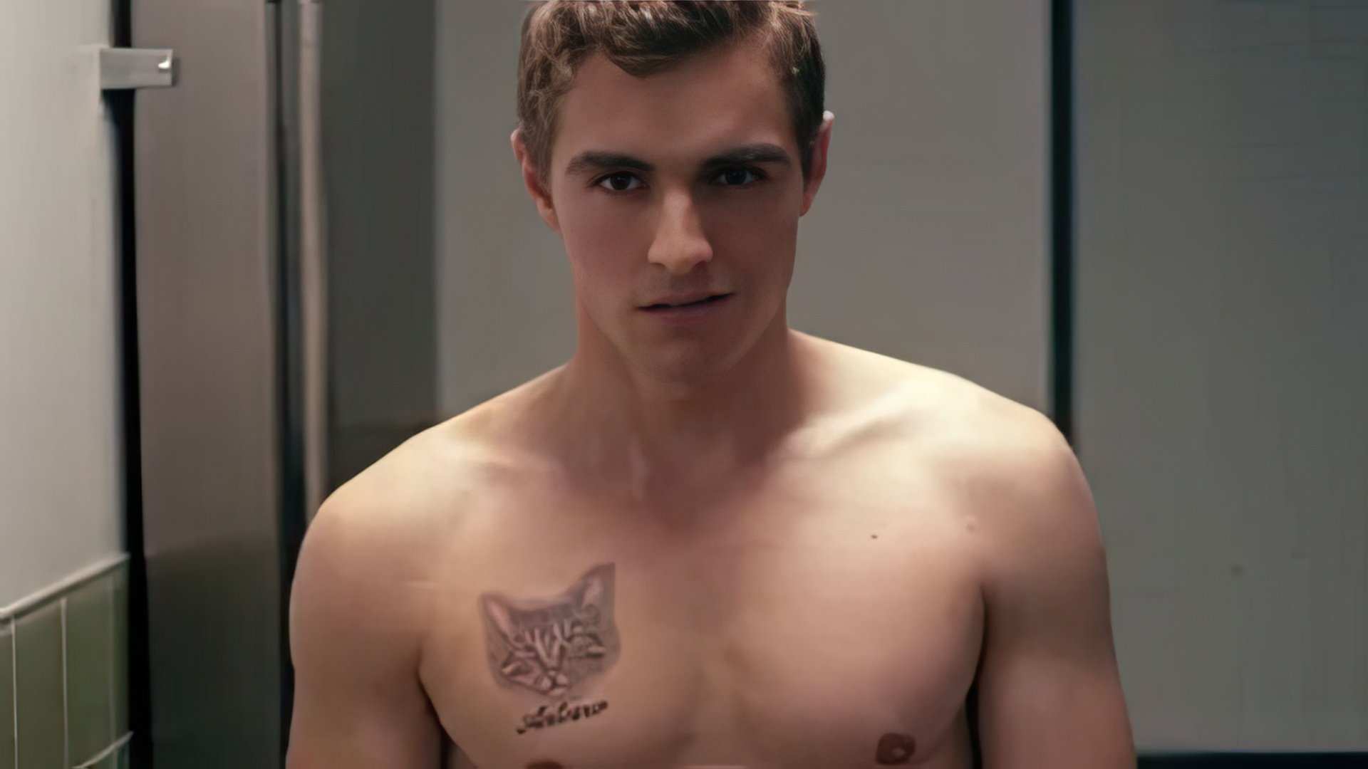 Dave Franco si imbarazza a girare scene di nudo