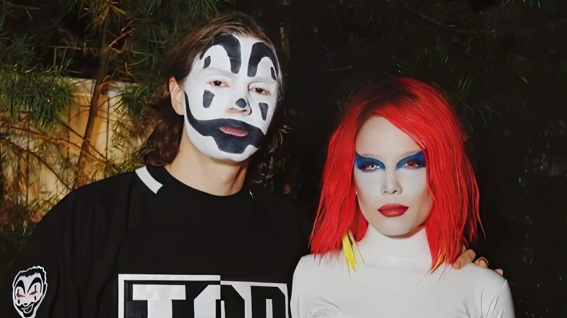 Evan Peters e Halsey ad Halloween 2019