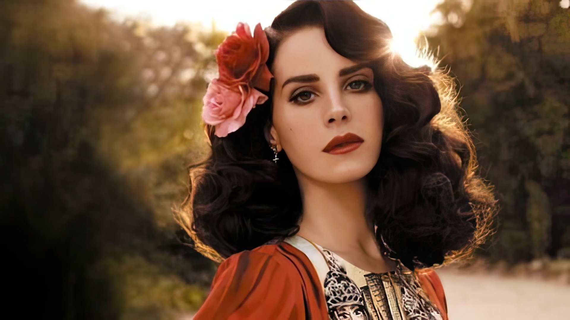 La cantante distintiva Lana Del Rey