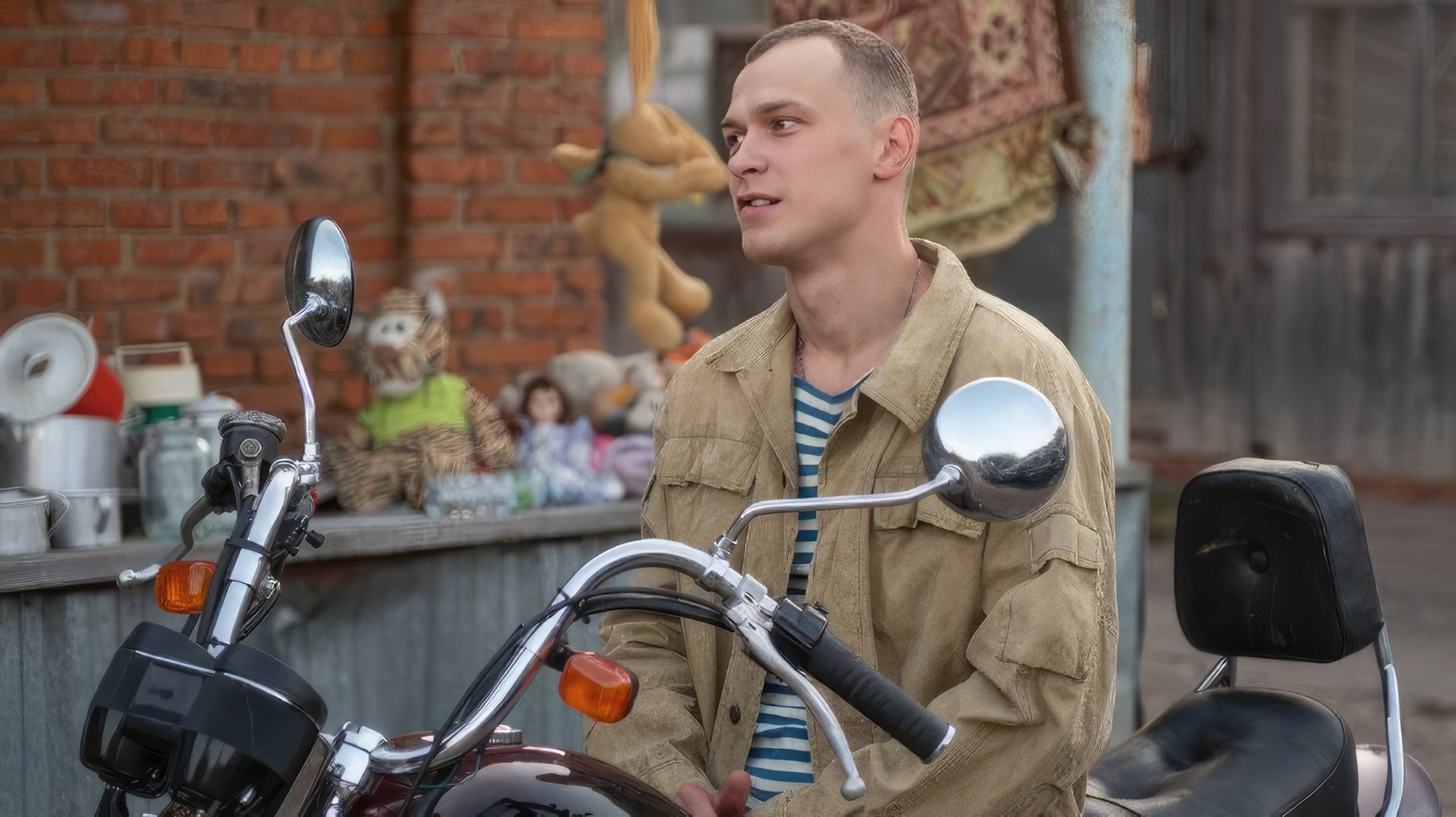 Sul set della serie "Peace! Friendship! Gum!"