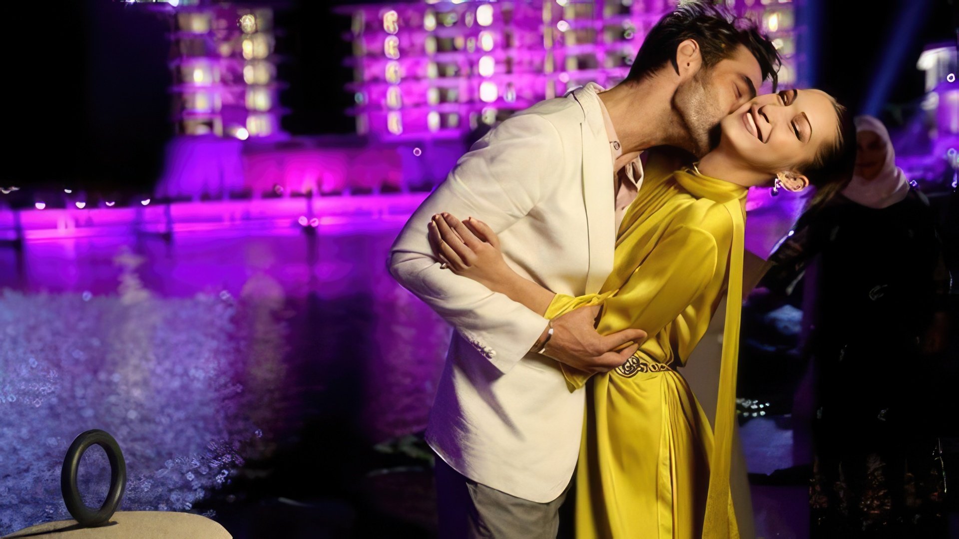 Bella Hadid e John Cortaharena