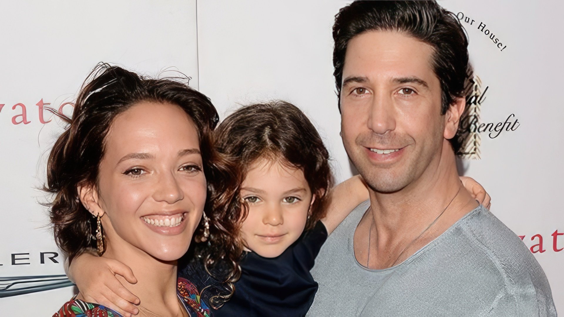 David Schwimmer e Zoe Buckman con la loro figlia