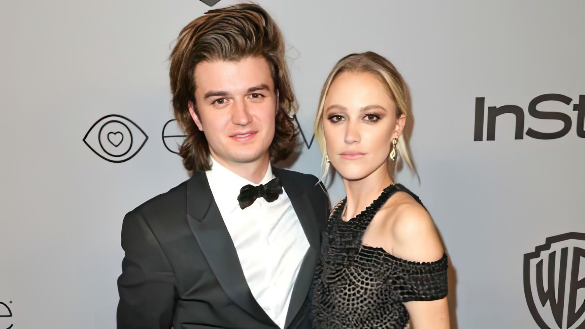 Maika Monroe e Joe Keery