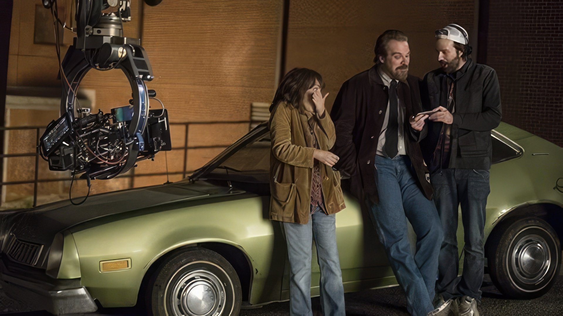 Sul set della serie TV "Stranger Things"