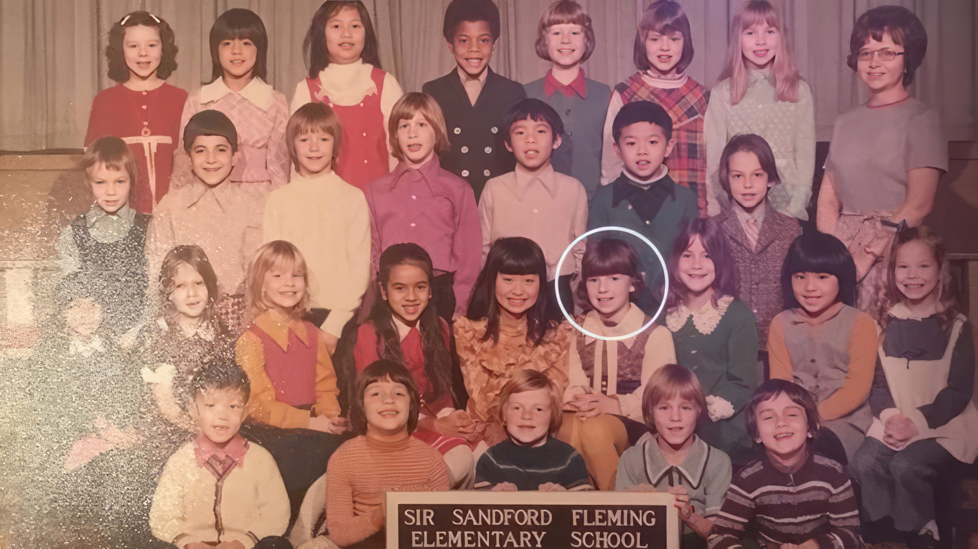 Carrie-Anne Moss durante i suoi anni scolastici