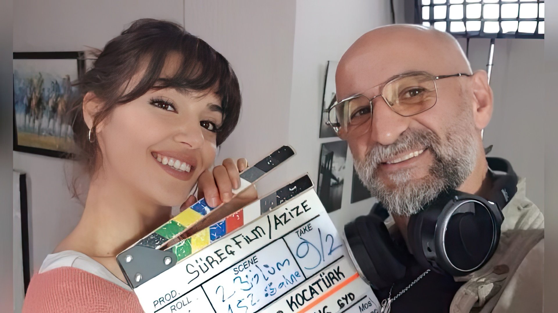 Hande Erçel sul set di 'Azize'