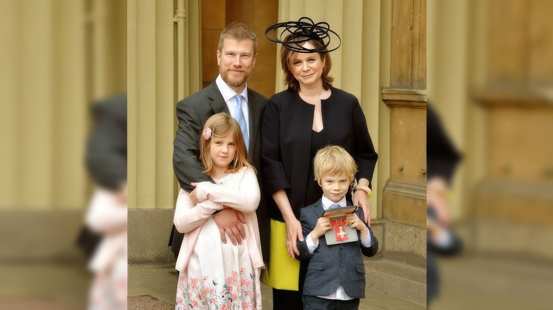 Emily Watson con suo marito e i figli