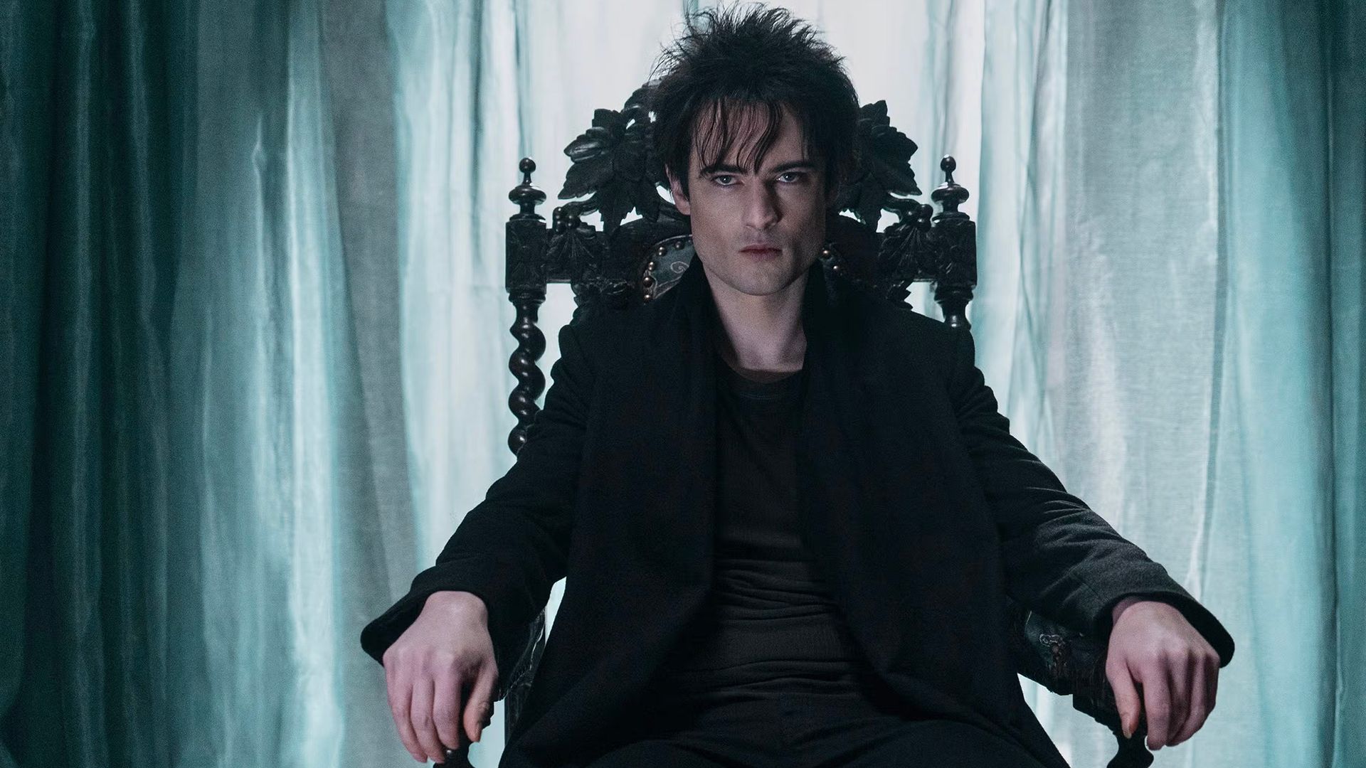 Tom Sturridge nella serie 'The Sandman'
