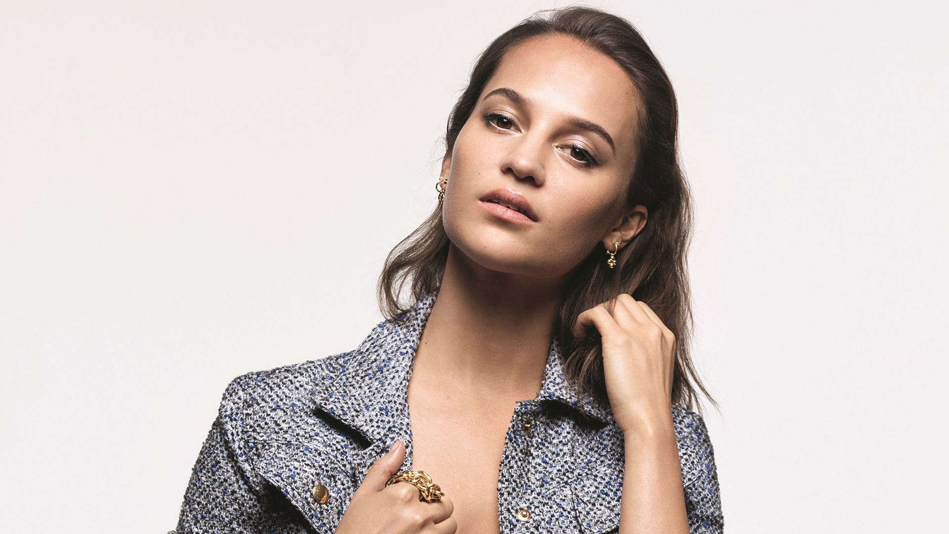 Attrice Alicia Vikander – Donna Bilancia