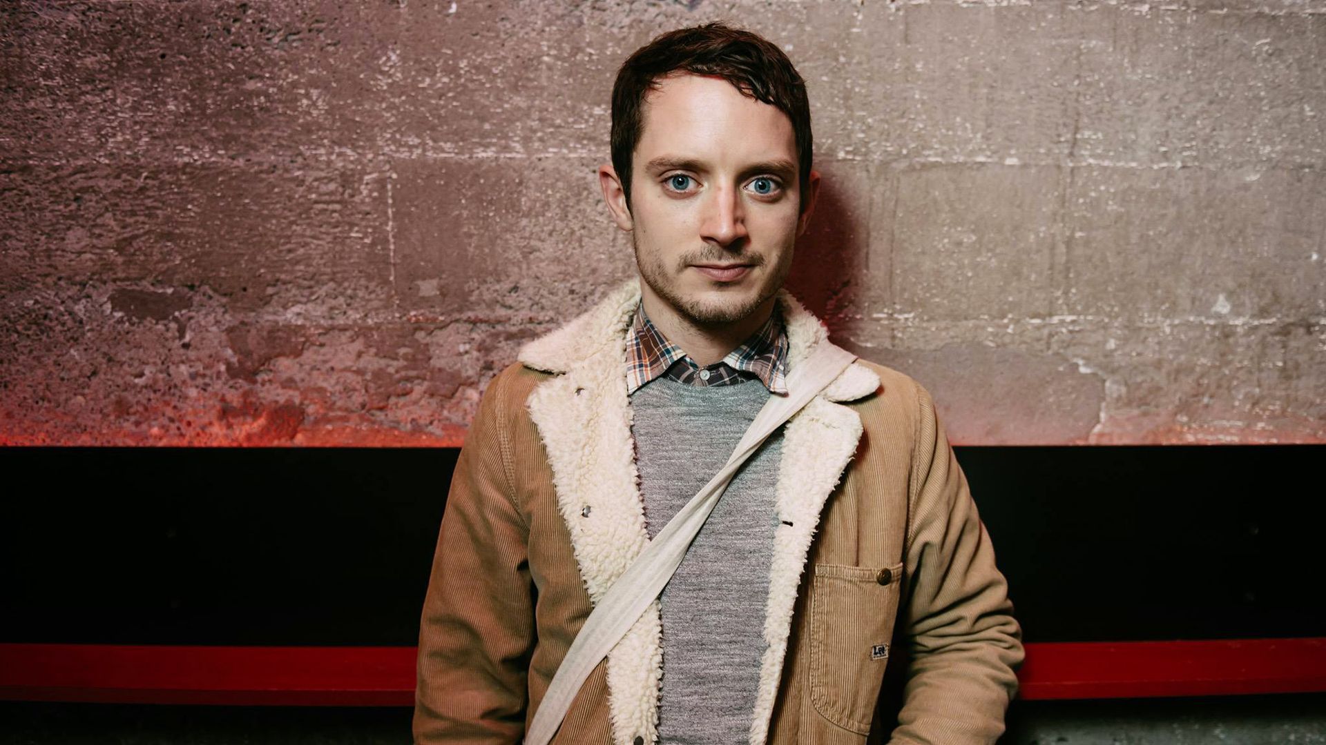 Elijah Wood – rappresentante del segno dell'Acquario