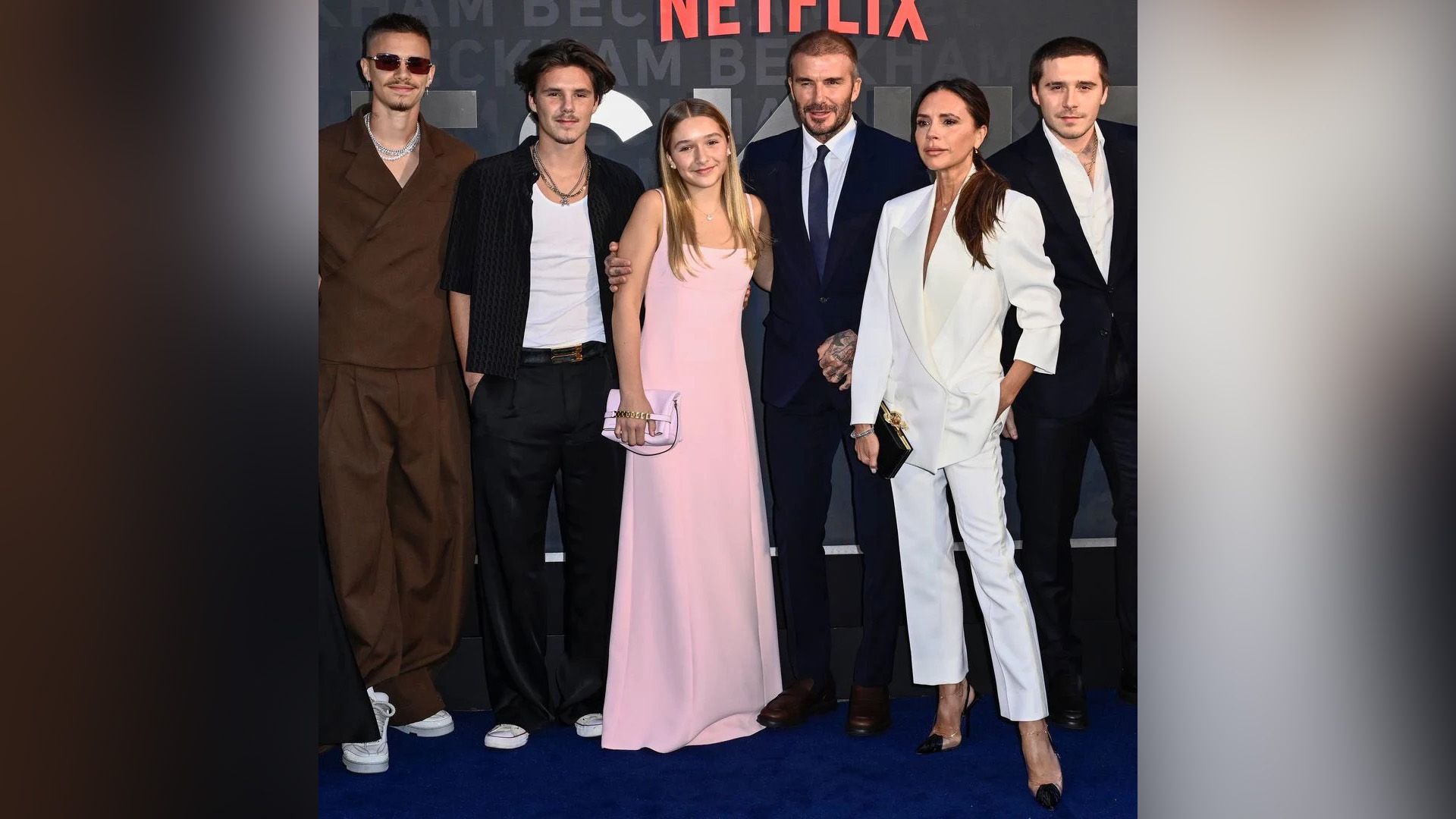 David Beckham e Victoria Beckham con i loro figli Brooklyn, Romeo, Cruz e Harper