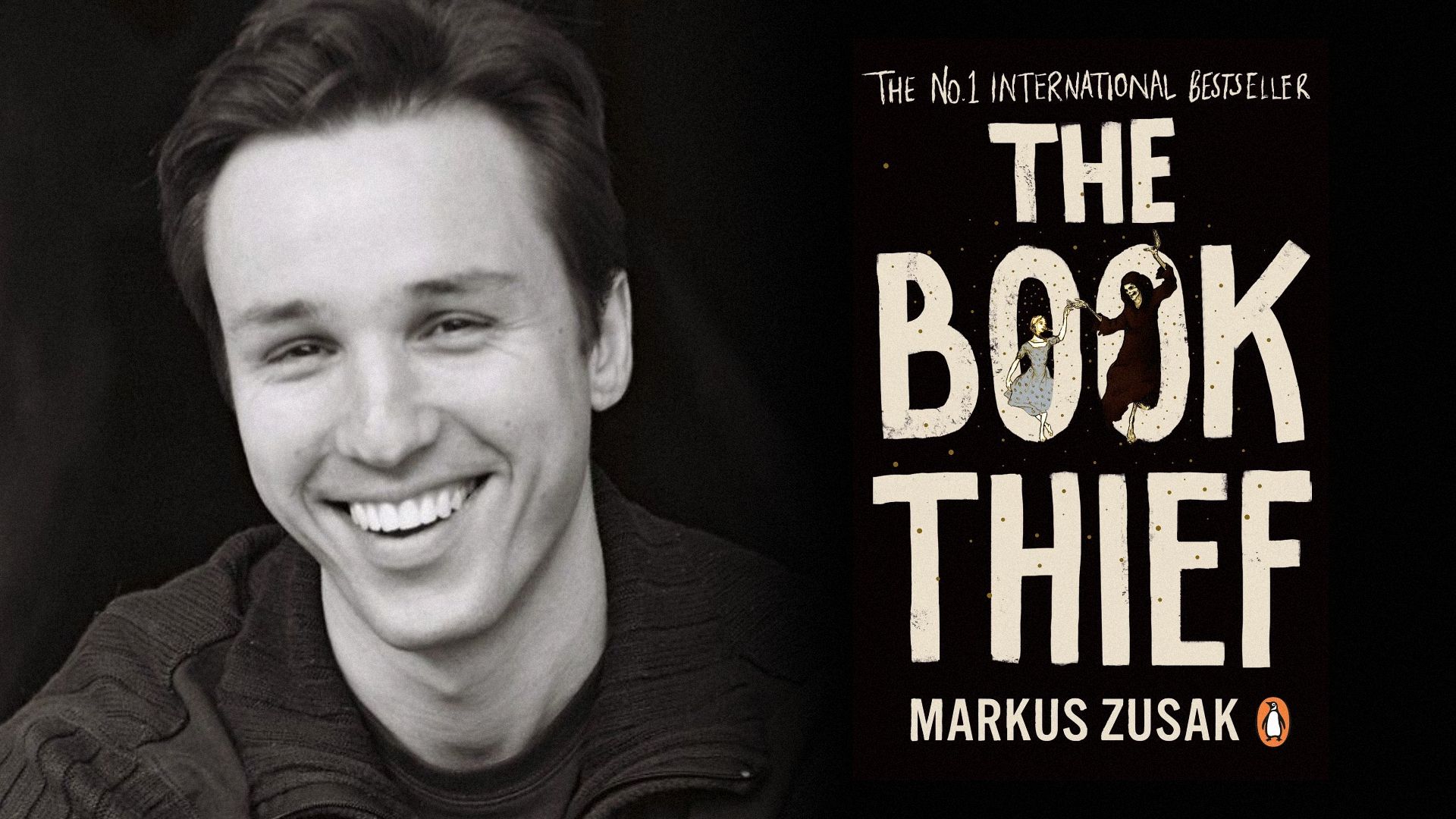 Lo scrittore Markus Zusak in camicia scura sorride accanto alla copertina di un libro che raffigura una ragazza che danza con uno scheletro