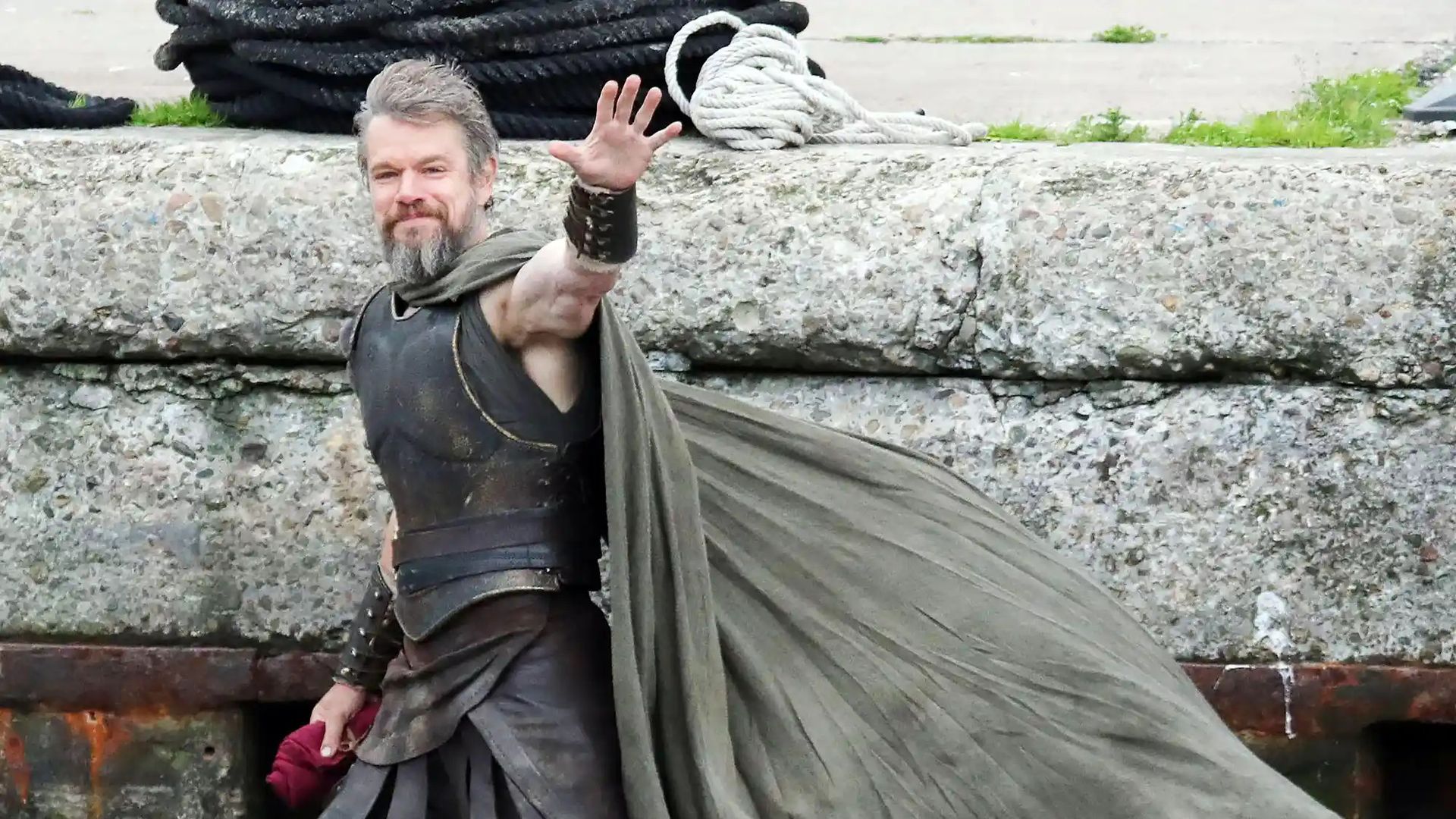L'attore Matt Damon nei panni di Odisseo